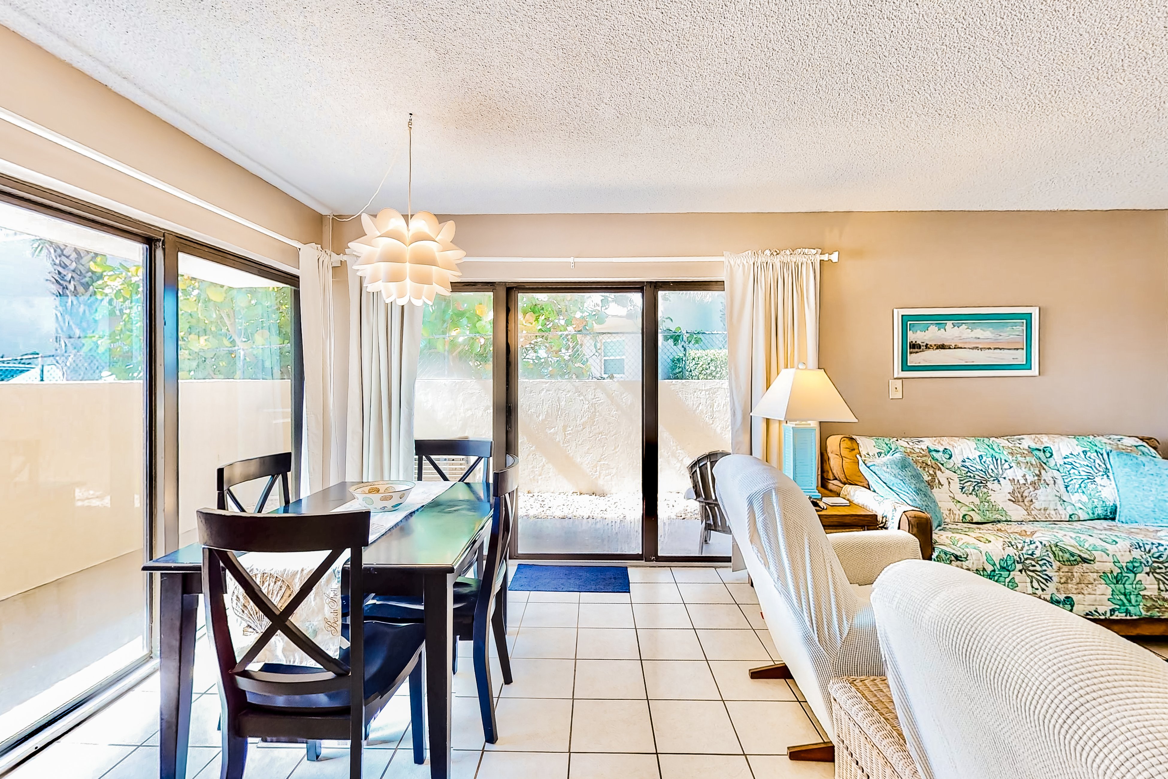 Oceanfront Condo with Pool & Patio – Peaceful Beachside Vibes