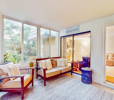 Sea Glass Suite at the Bahamian Club