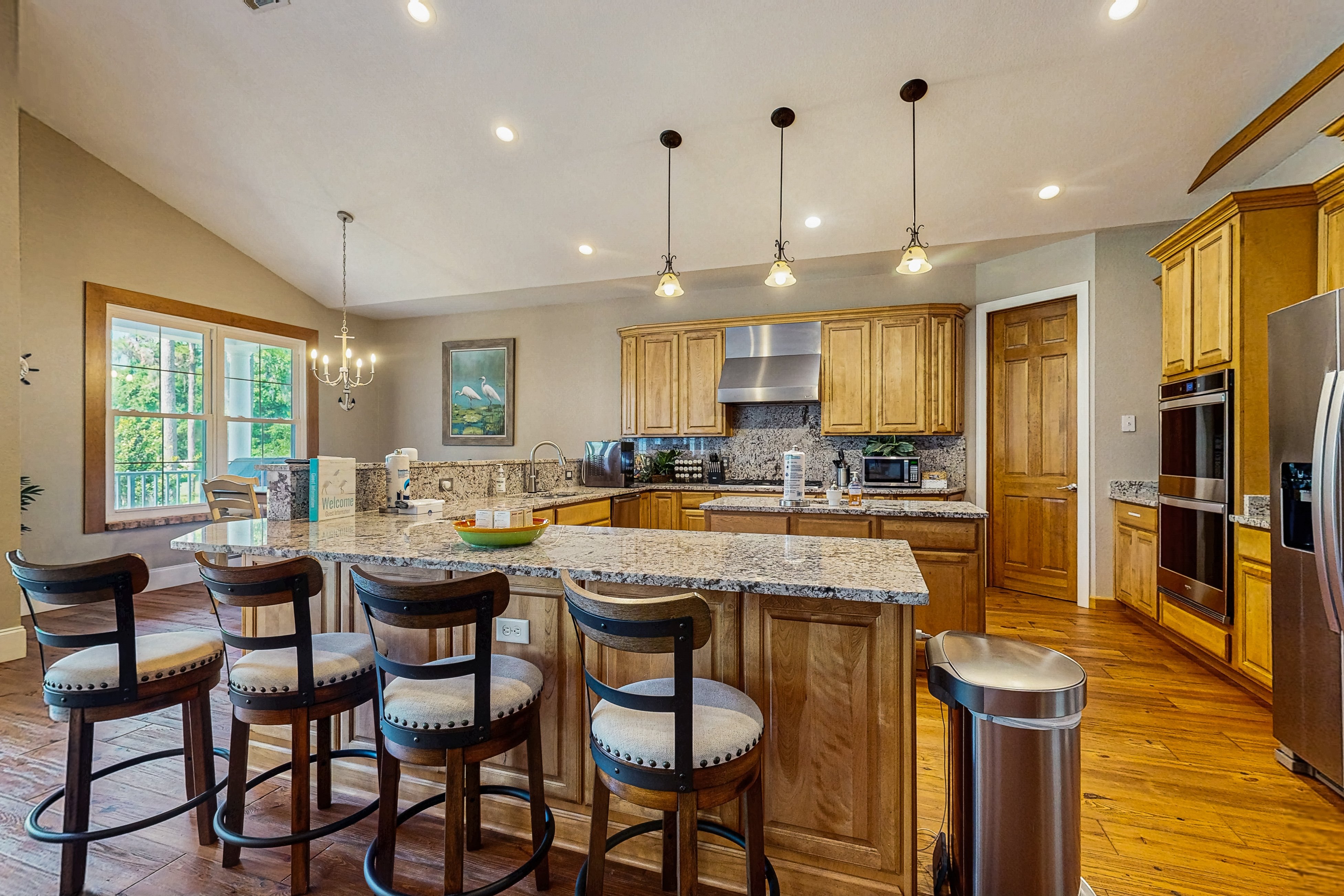 Welcoming Home with Golf Course View, High-Speed WiFi, and Central AC