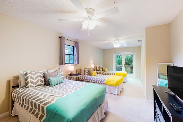 Dog-friendly home with central AC, washer/dryer & spacious backyard - near beach