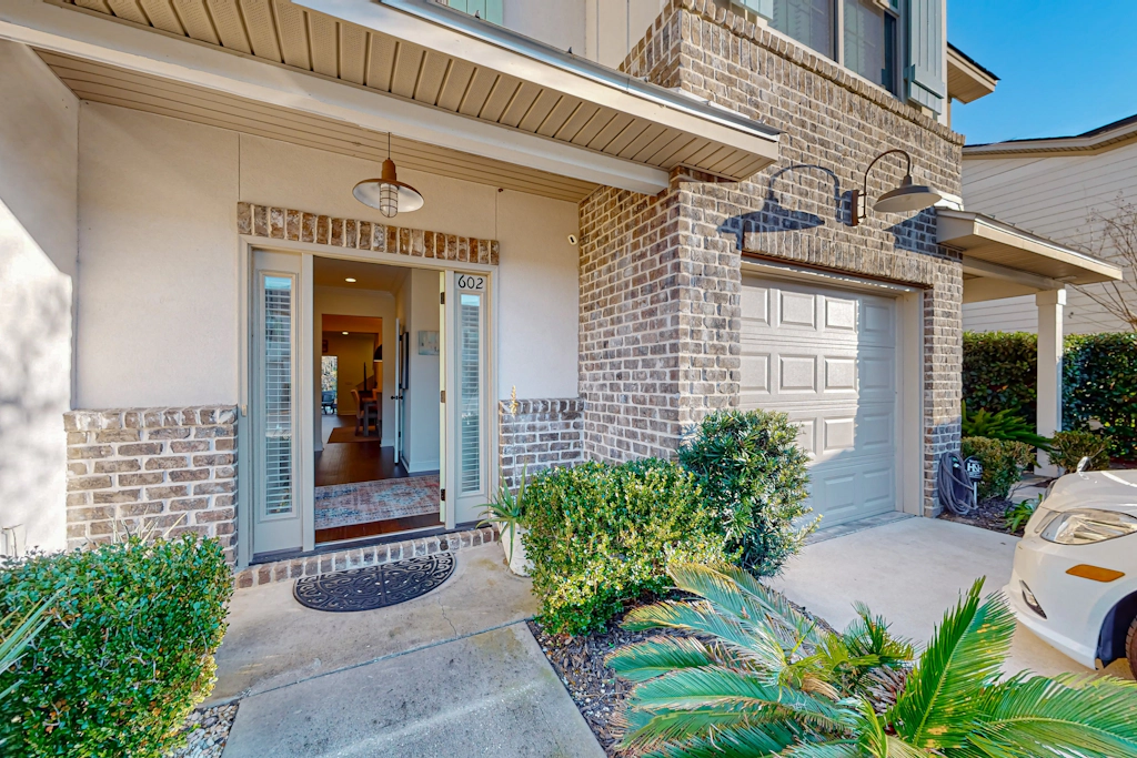 Mariner's Landing 602