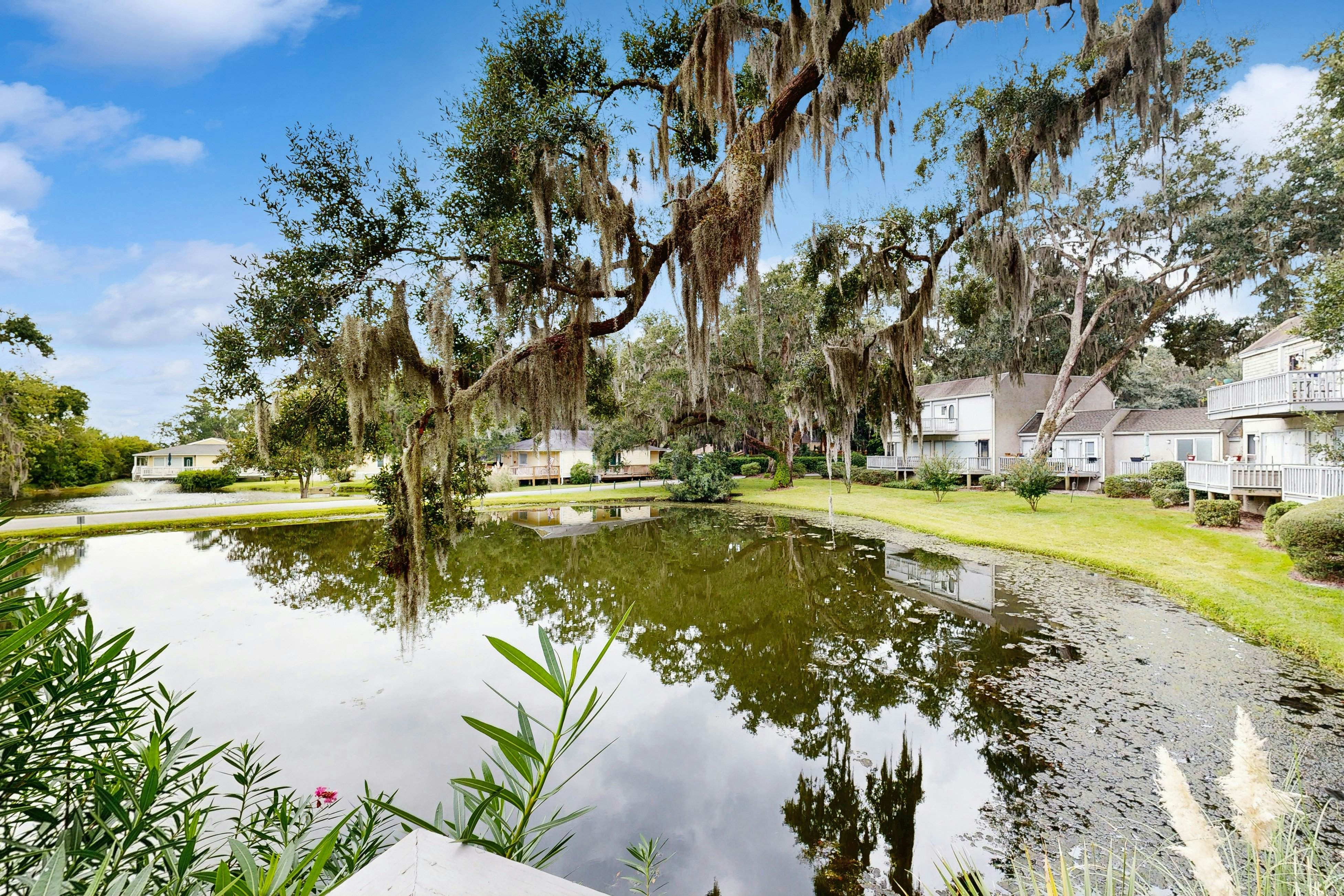 669 N Golf Villas (Unit A)