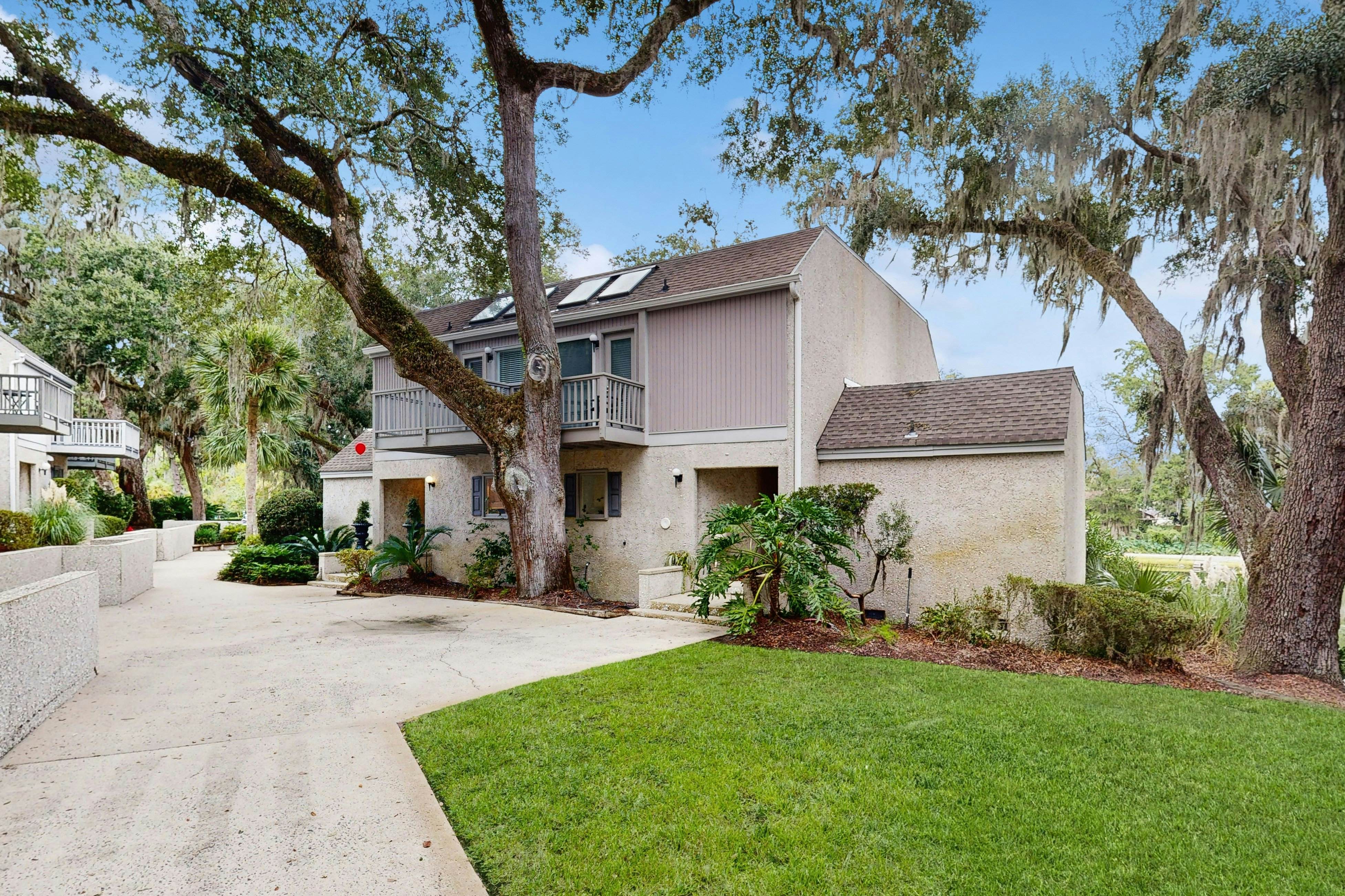 669 N Golf Villas (Unit A)