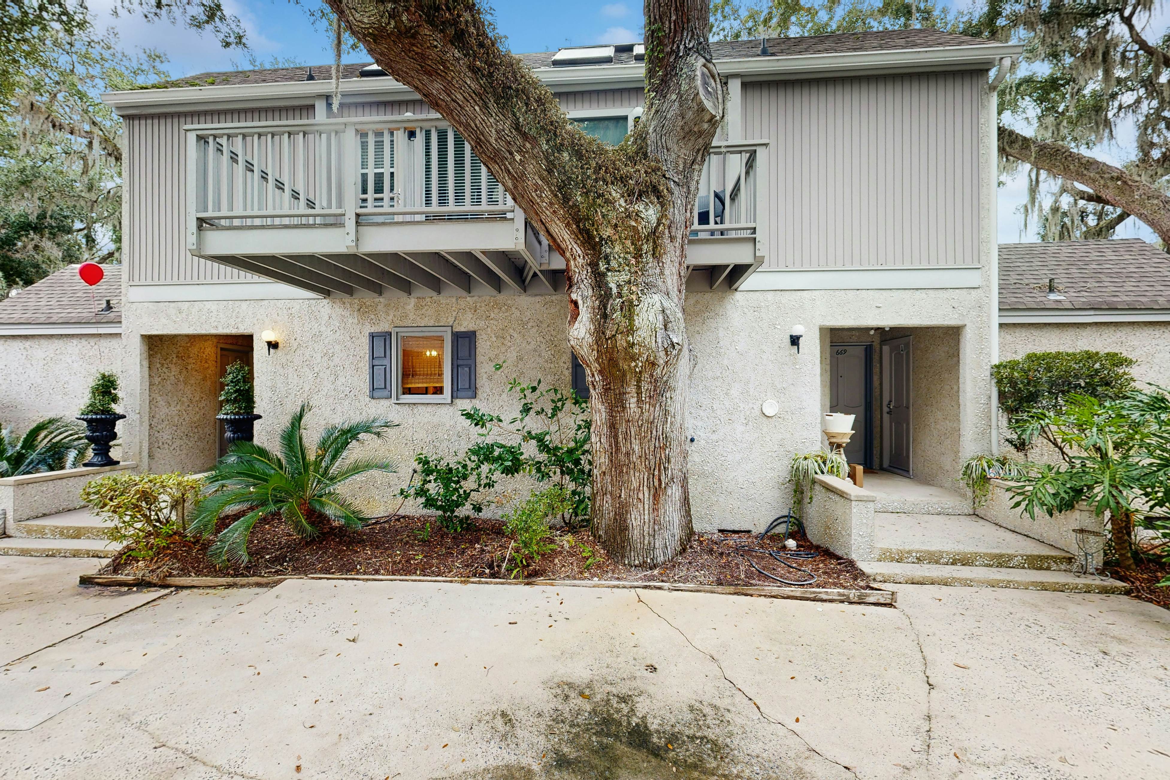 669 N Golf Villas (Unit A)