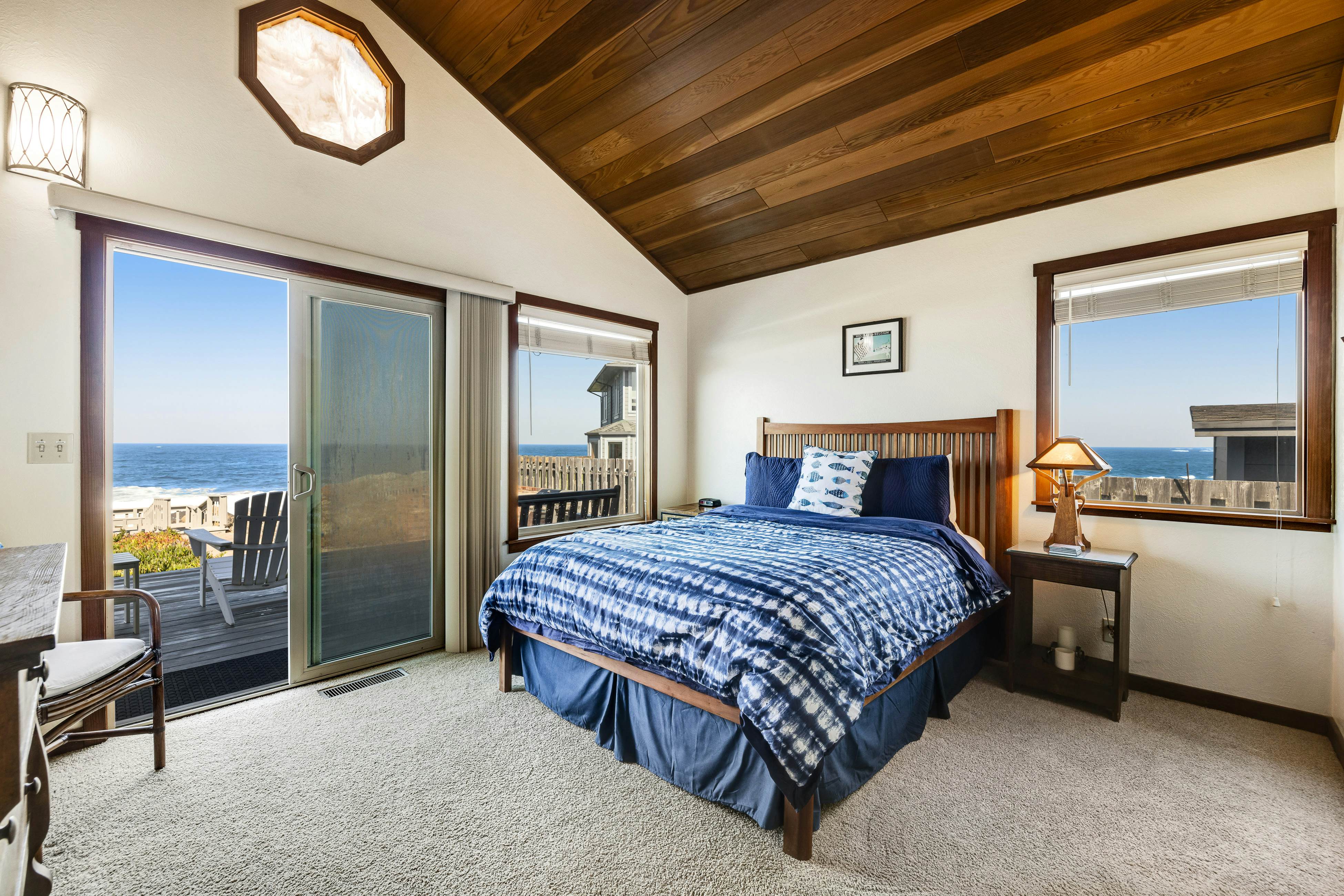 Waterfront Home: Panoramic Views & Private Cove