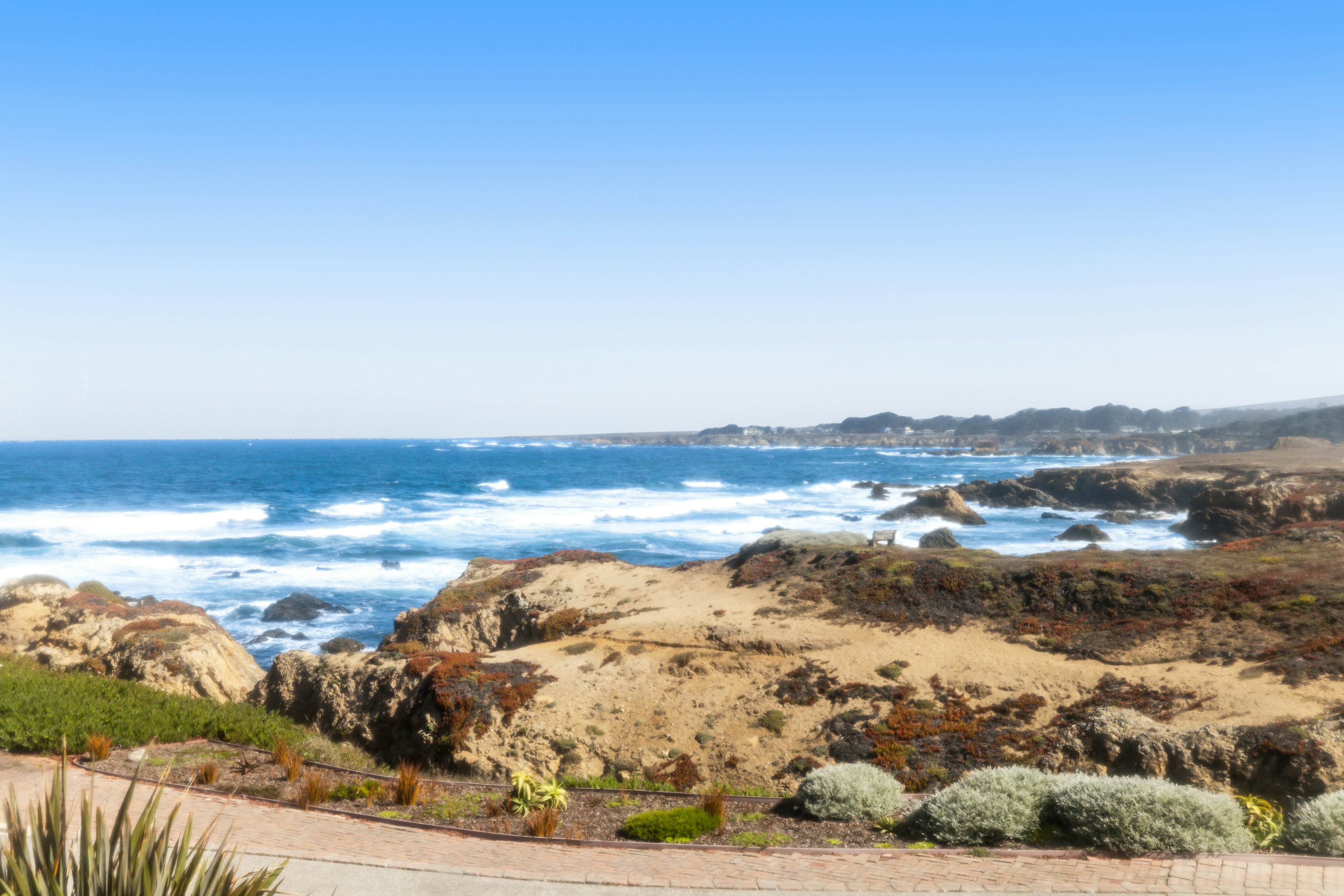 Waterfront Home: Panoramic Views & Private Cove