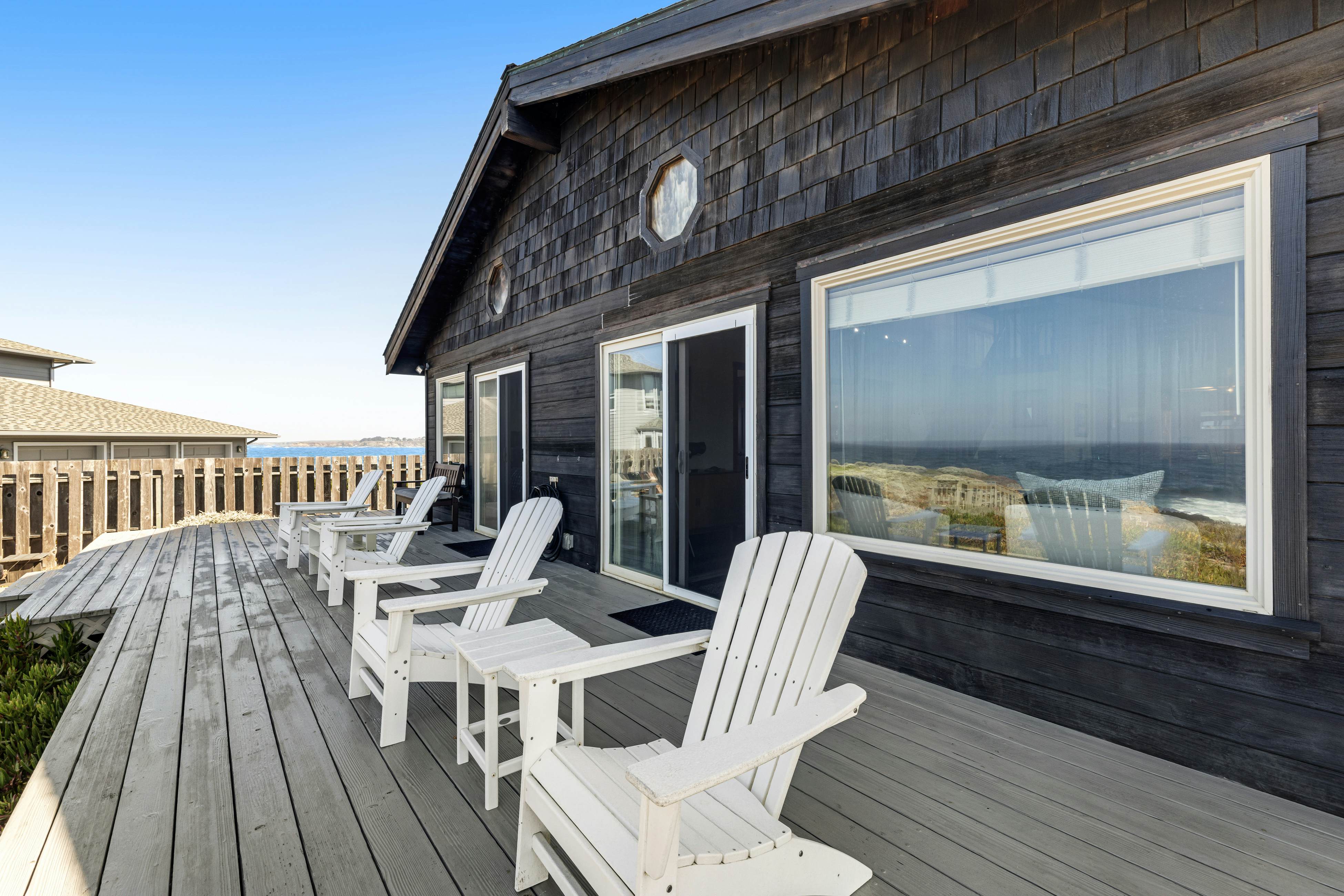 Waterfront Home: Panoramic Views & Private Cove