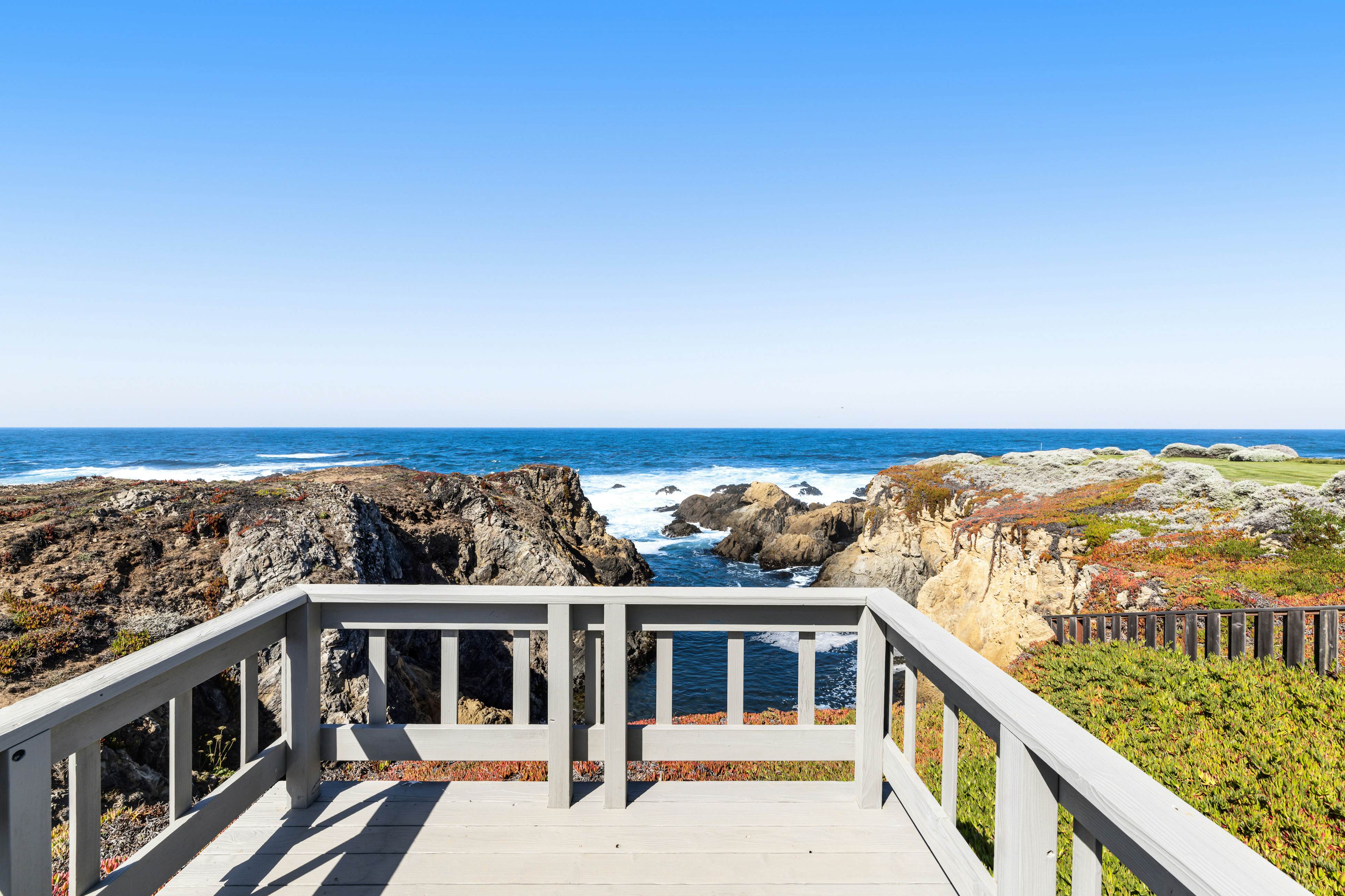 Waterfront Home: Panoramic Views & Private Cove