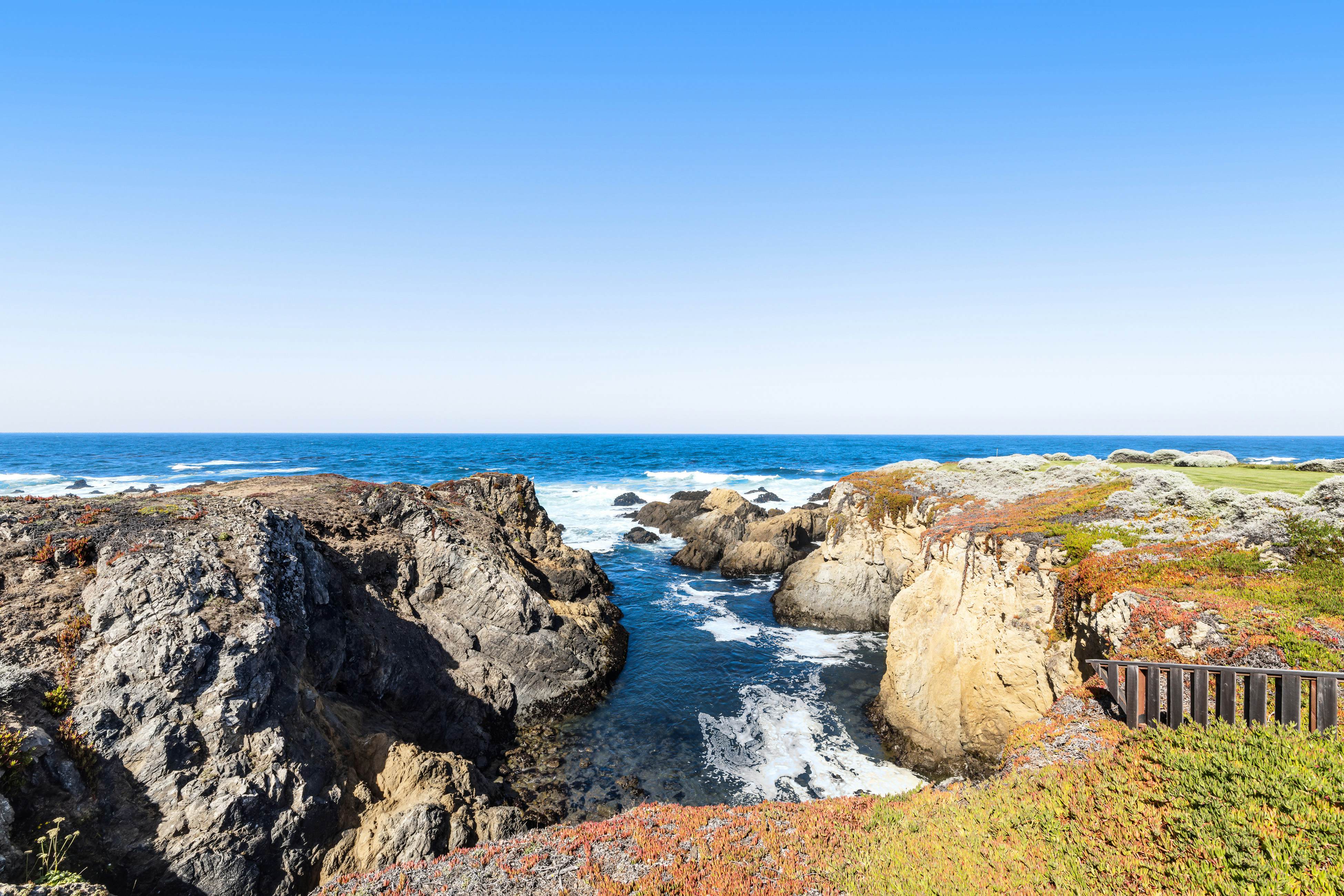 Waterfront Home: Panoramic Views & Private Cove