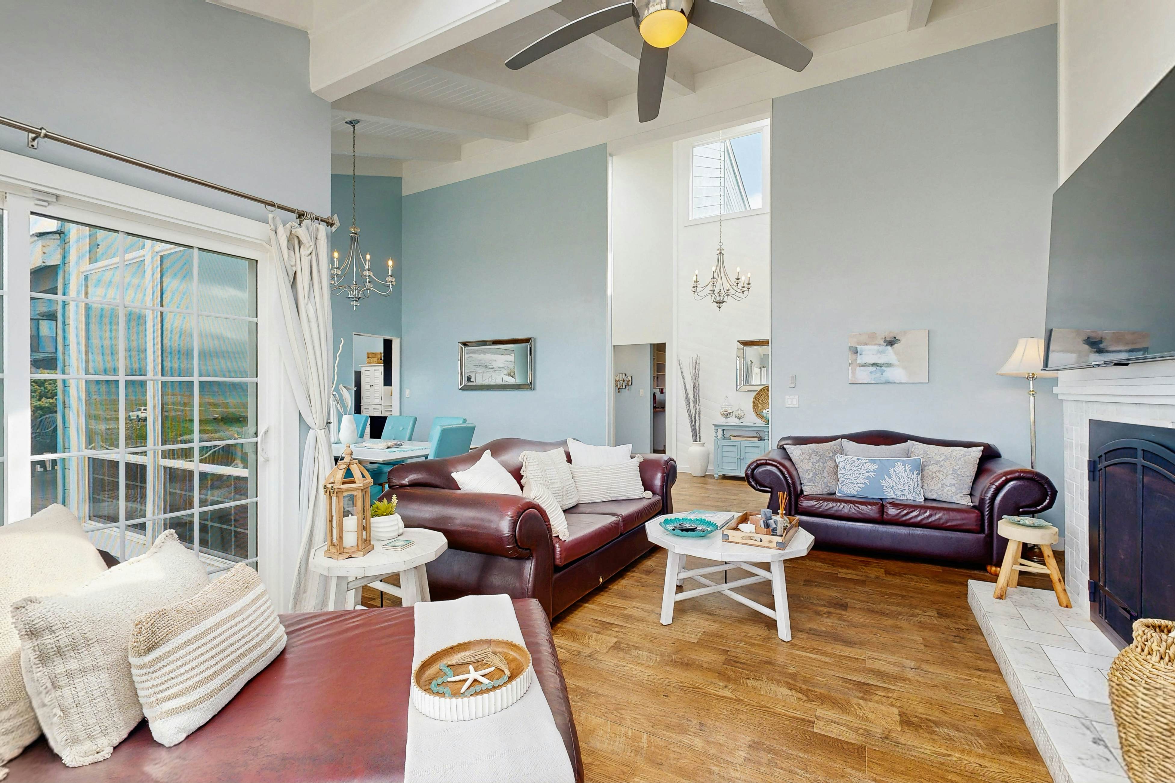 Oceanfront Home with Hot Tub, Beach Access, Deck