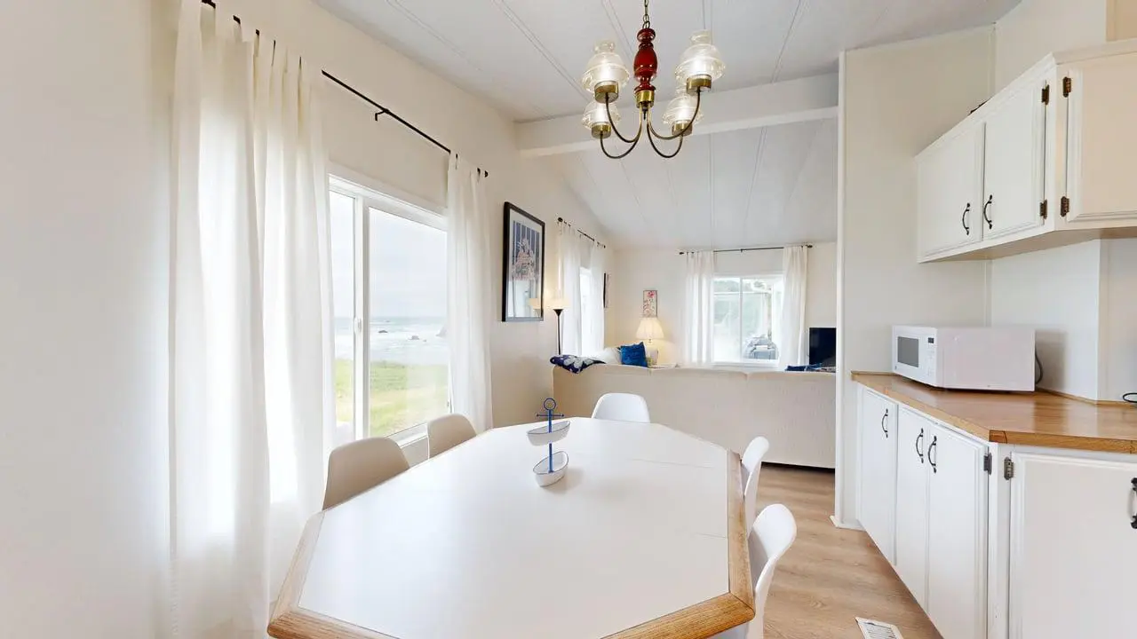 Oceanfront Getaway - Beach Access & Dog-Friendly