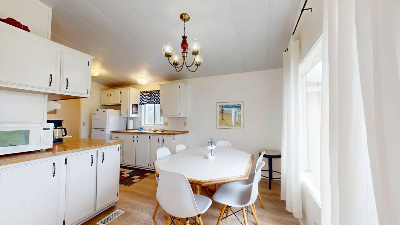 Oceanfront Getaway - Beach Access & Dog-Friendly
