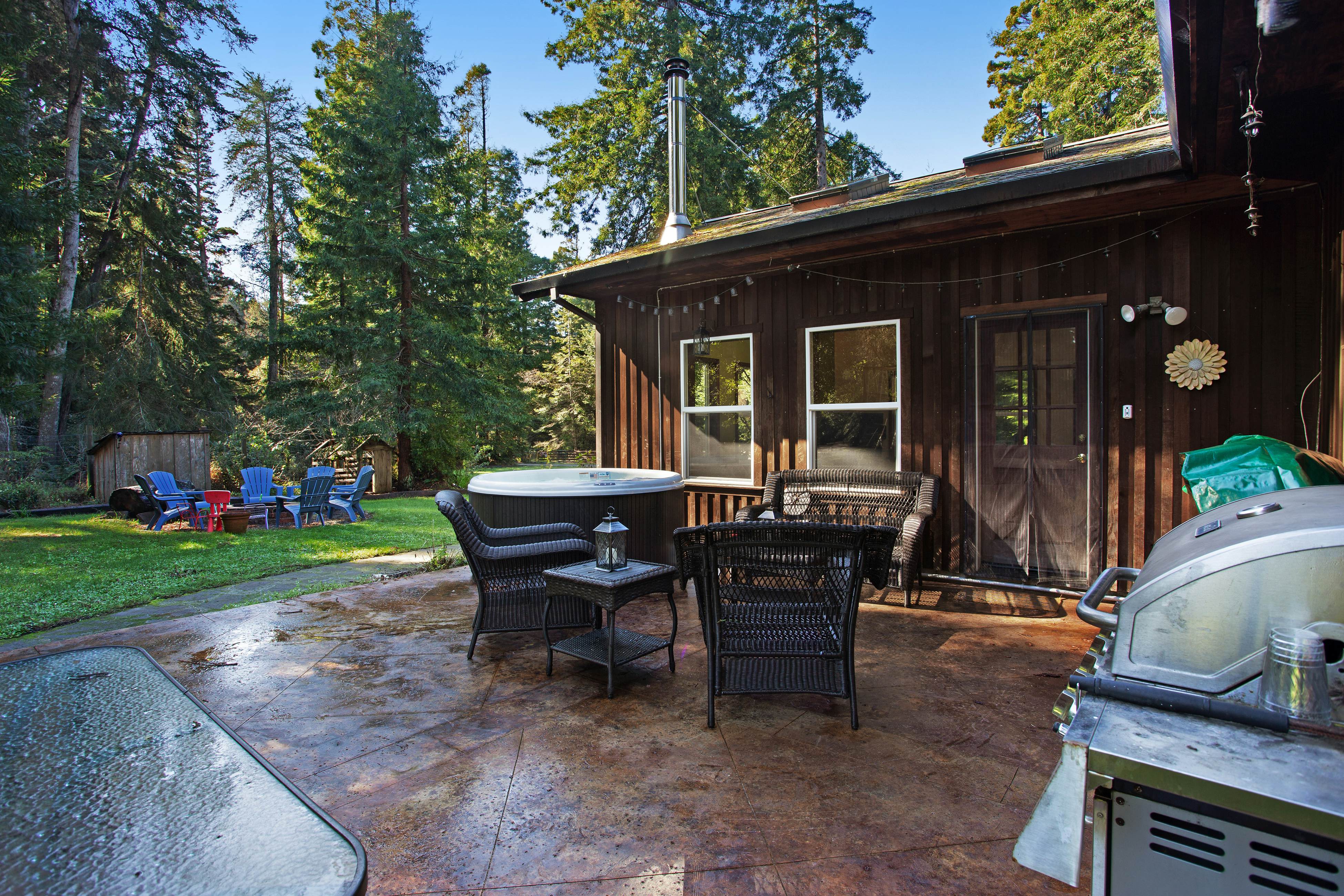Tree-lined Home with Hot Tub, Firepit & Large Yard