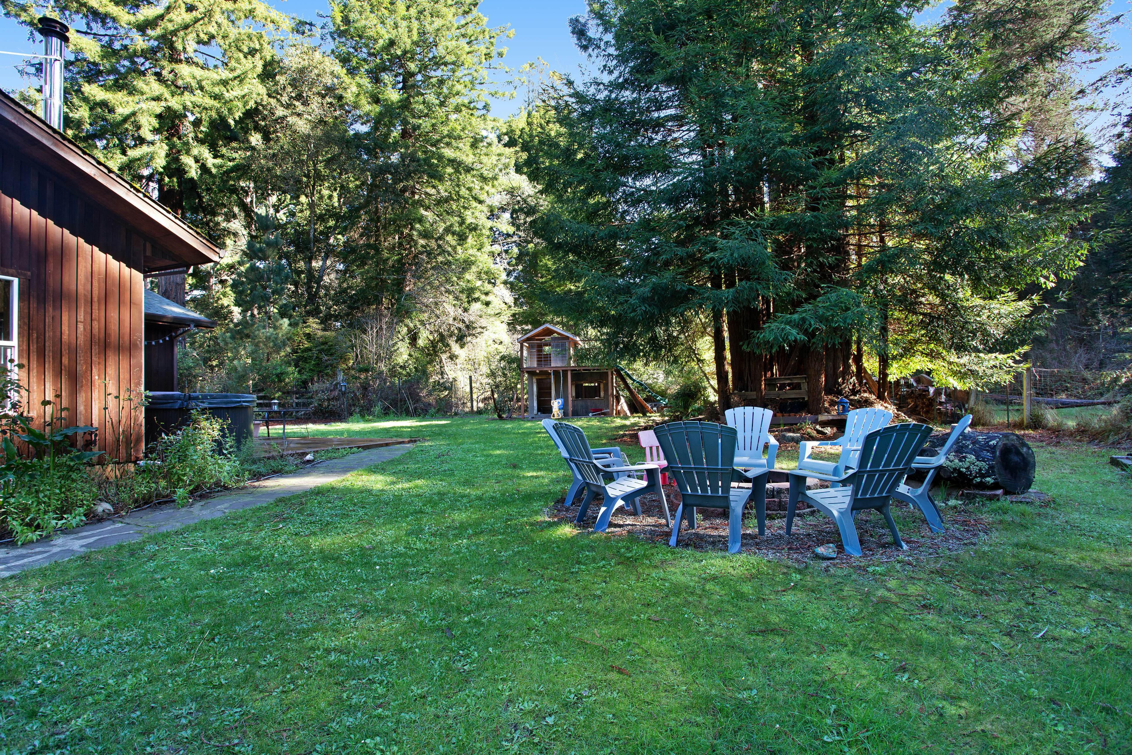 Tree-lined Home with Hot Tub, Firepit & Large Yard