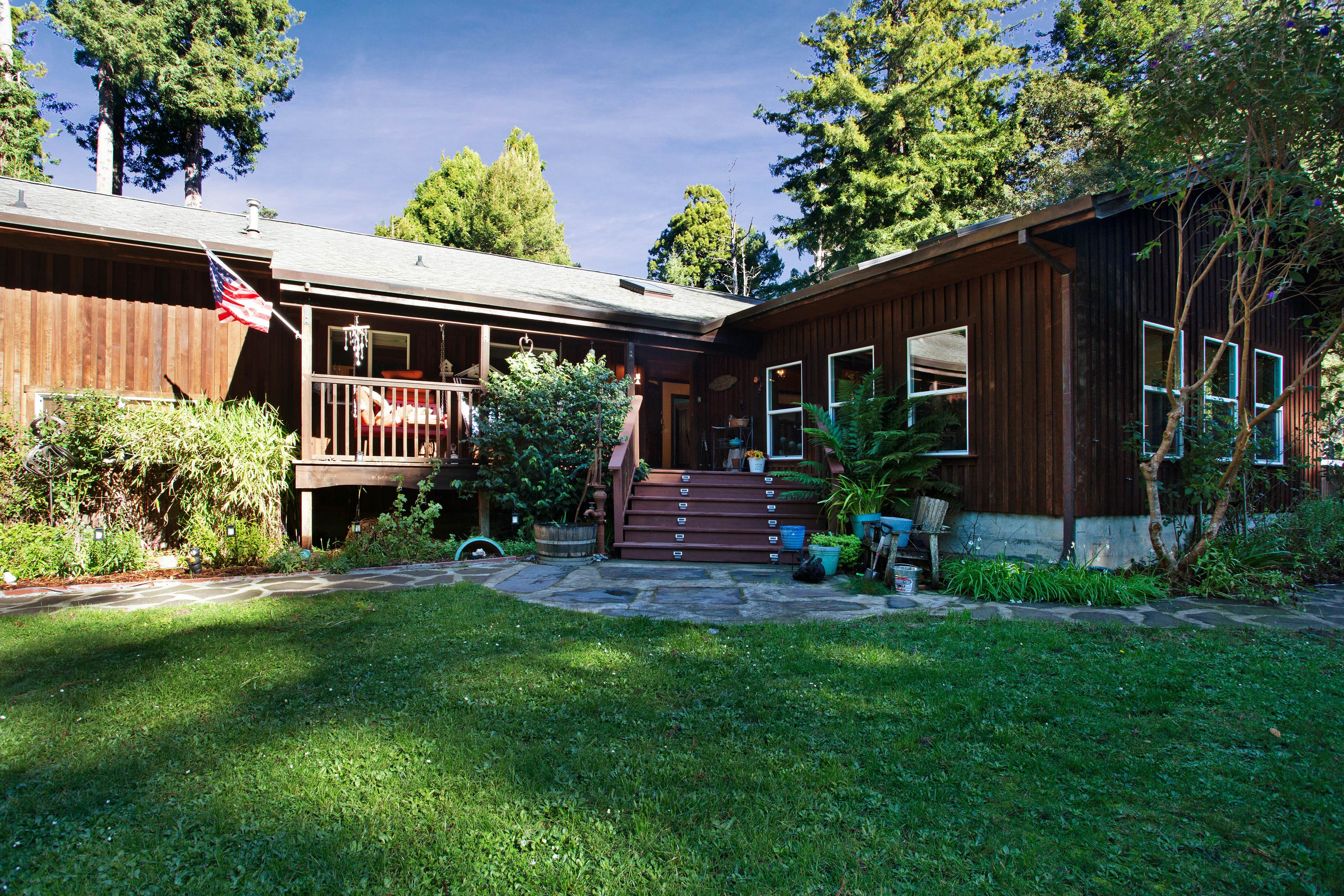 Tree-lined Home with Hot Tub, Firepit & Large Yard