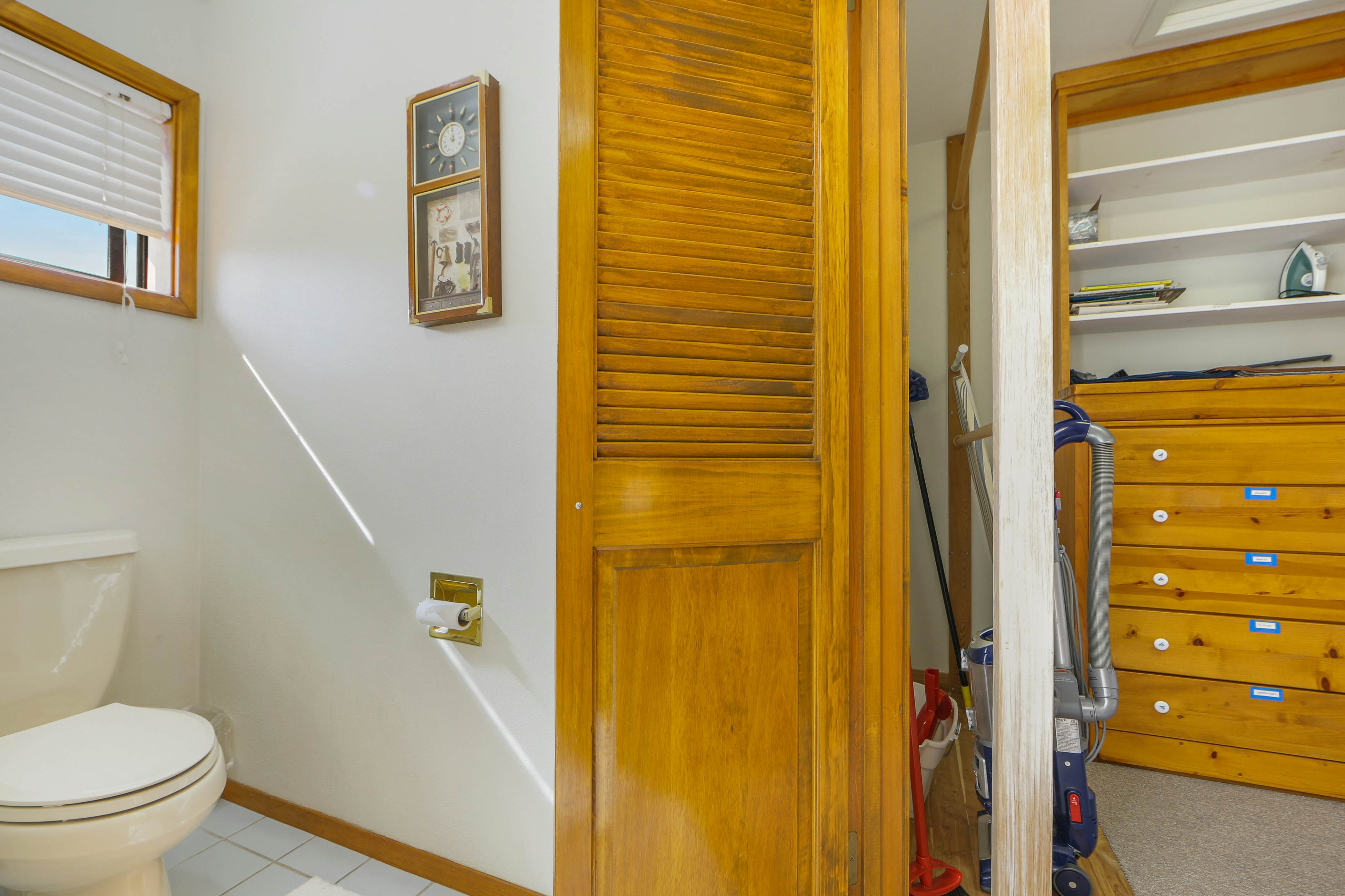 Dog-friendly Oceanfront home with Private Hot tub