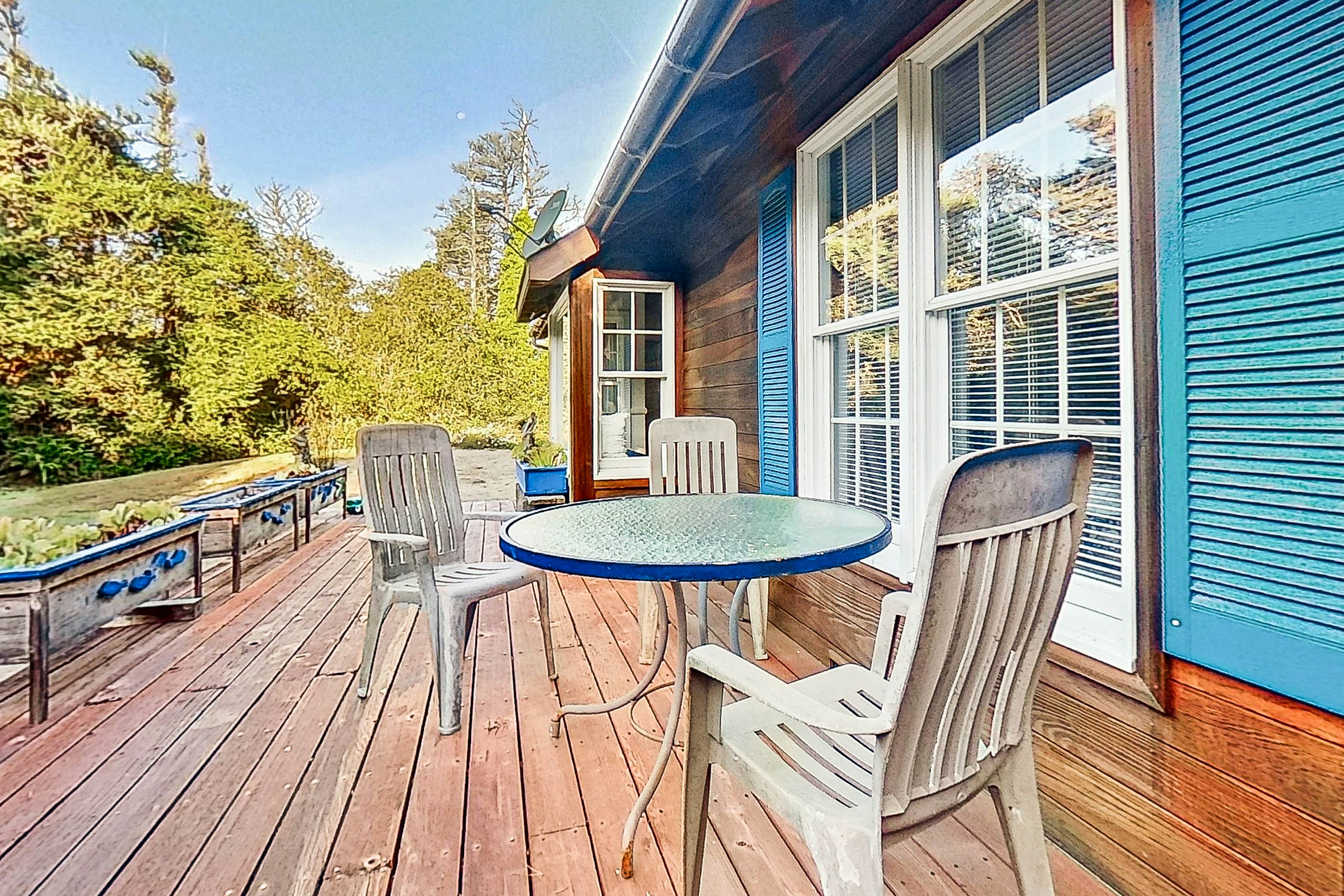 Fort Bragg Cabin: Walk to Beach & Bluffs