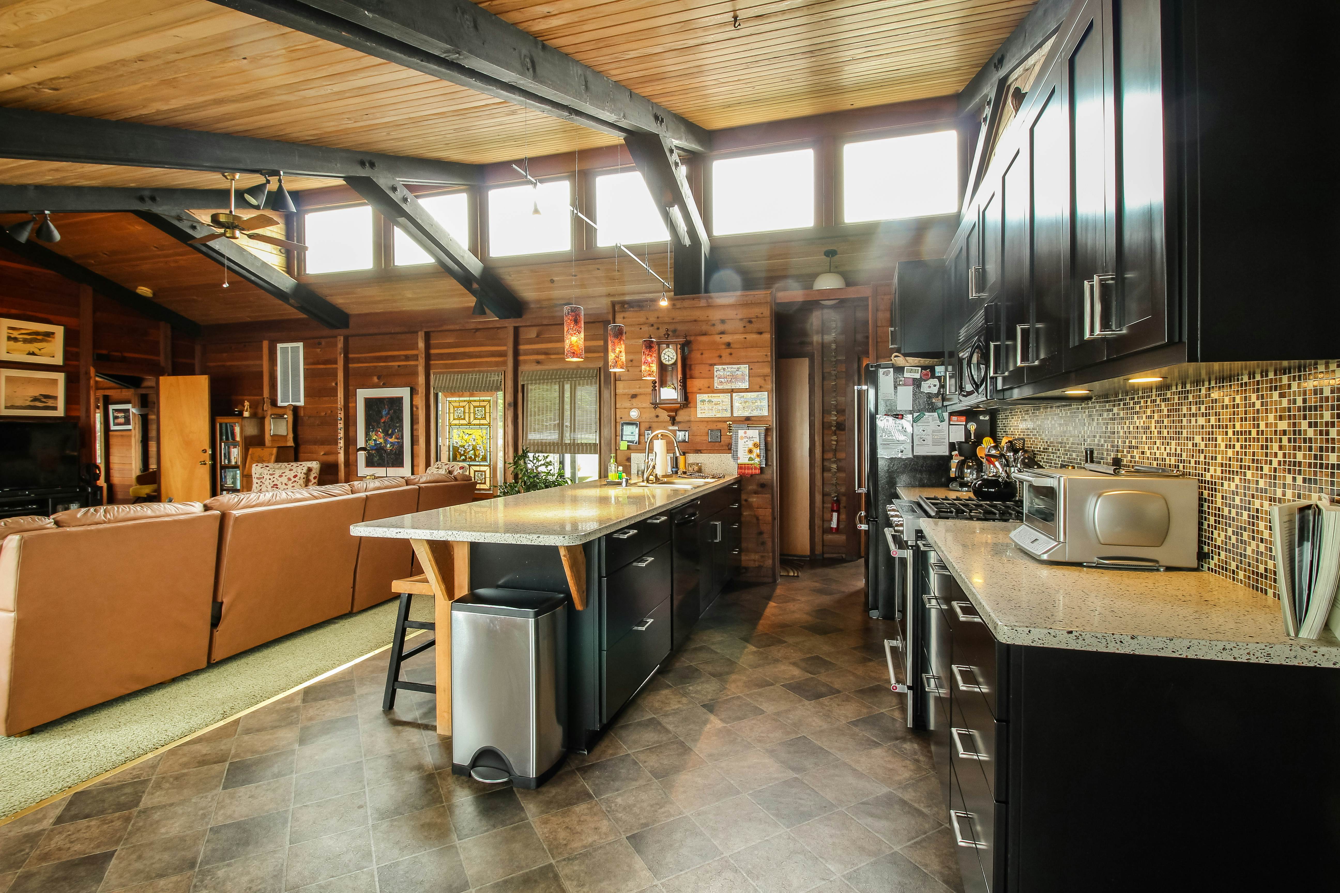 Tideaway: Private Hot Tub and Expansive Ocean View