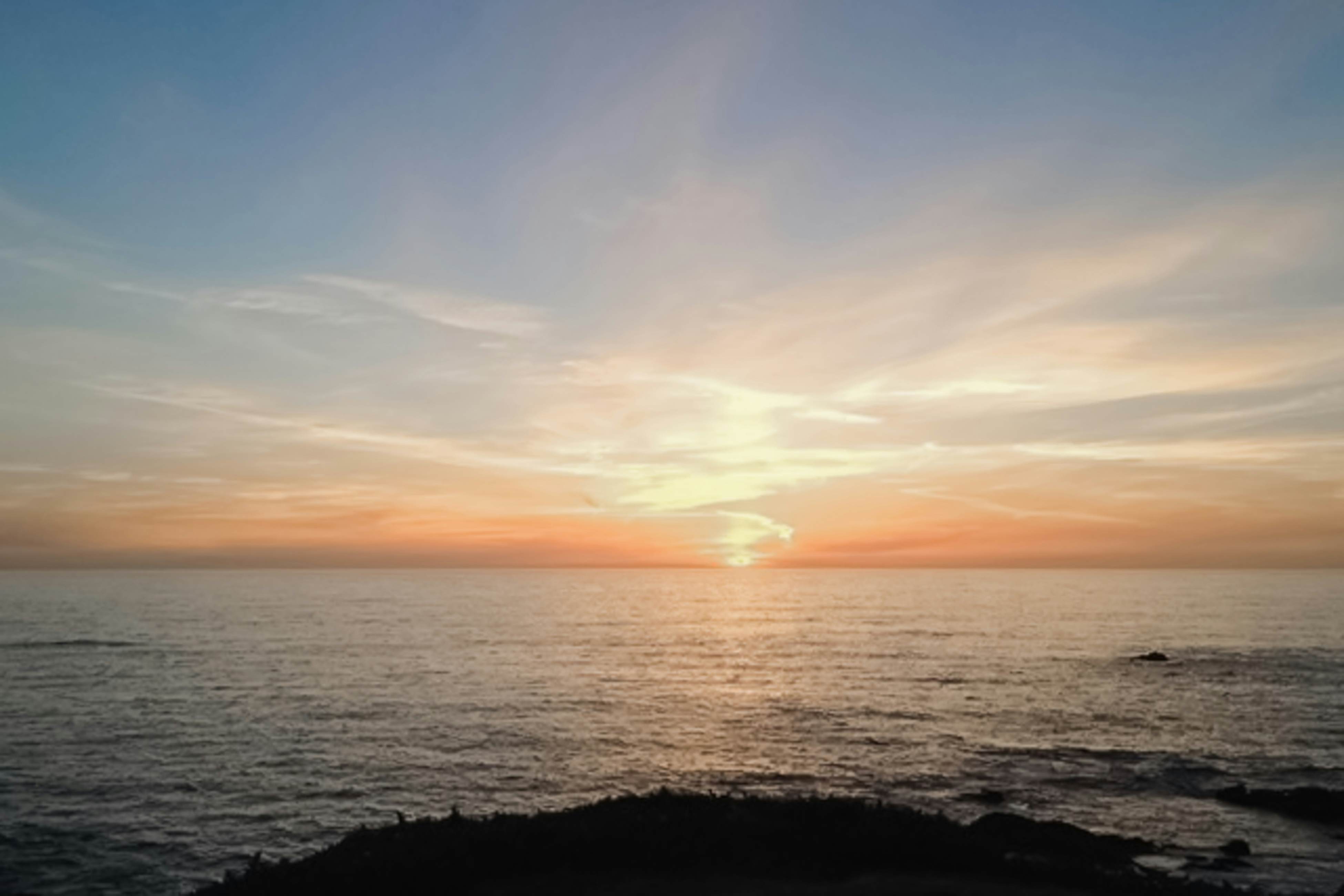 Tideaway: Private Hot Tub and Expansive Ocean View