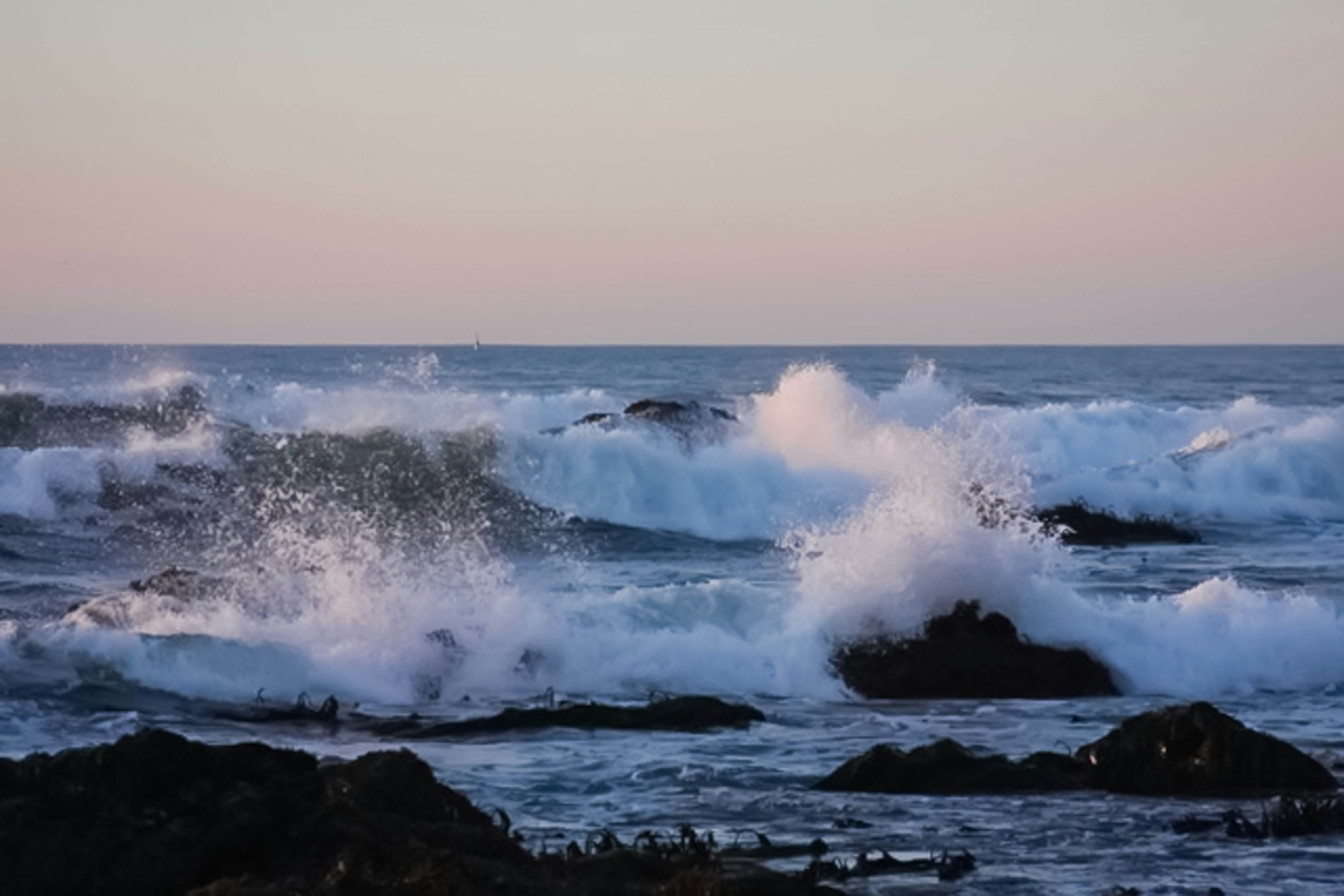 Tideaway: Private Hot Tub and Expansive Ocean View