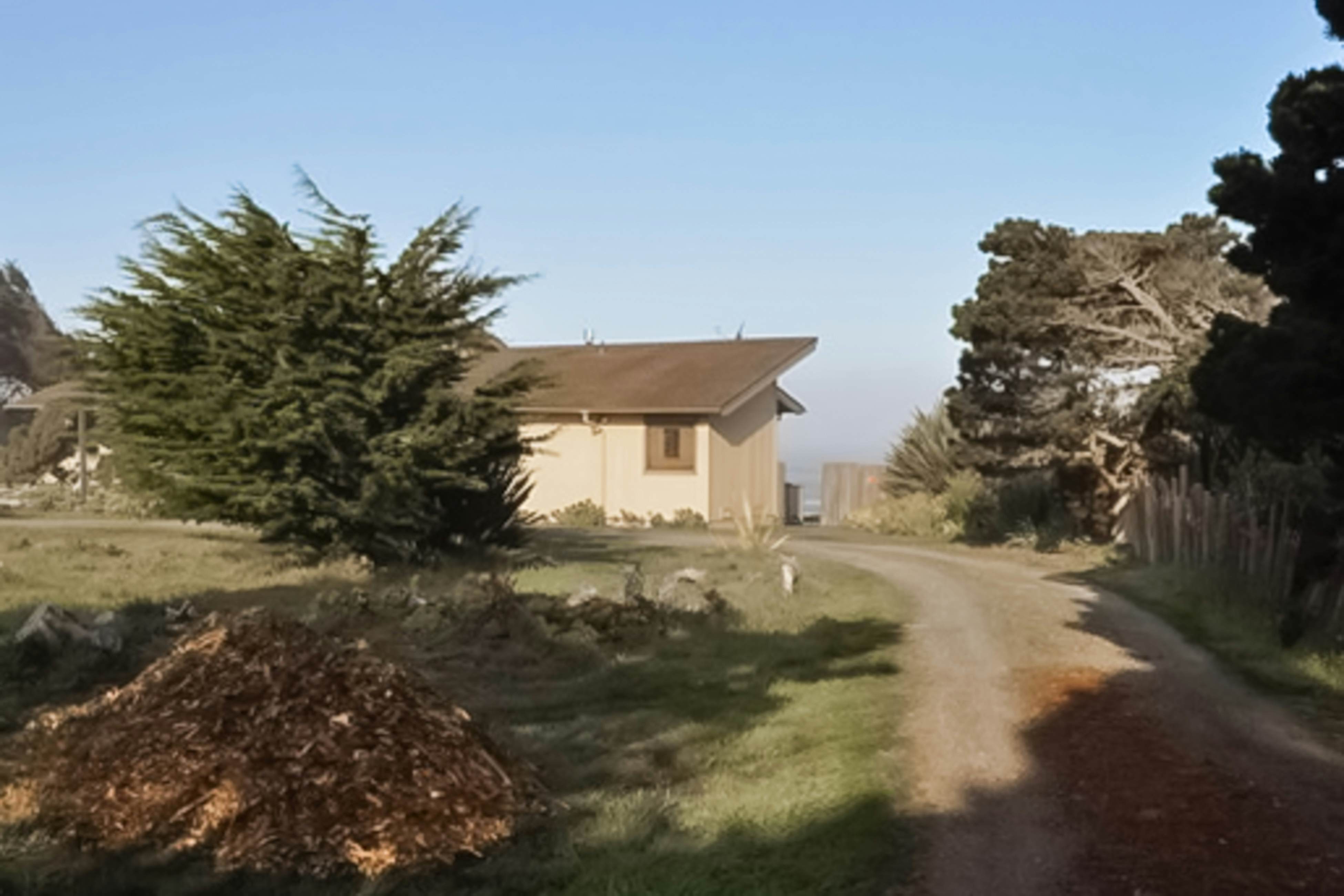 Tideaway: Private Hot Tub and Expansive Ocean View