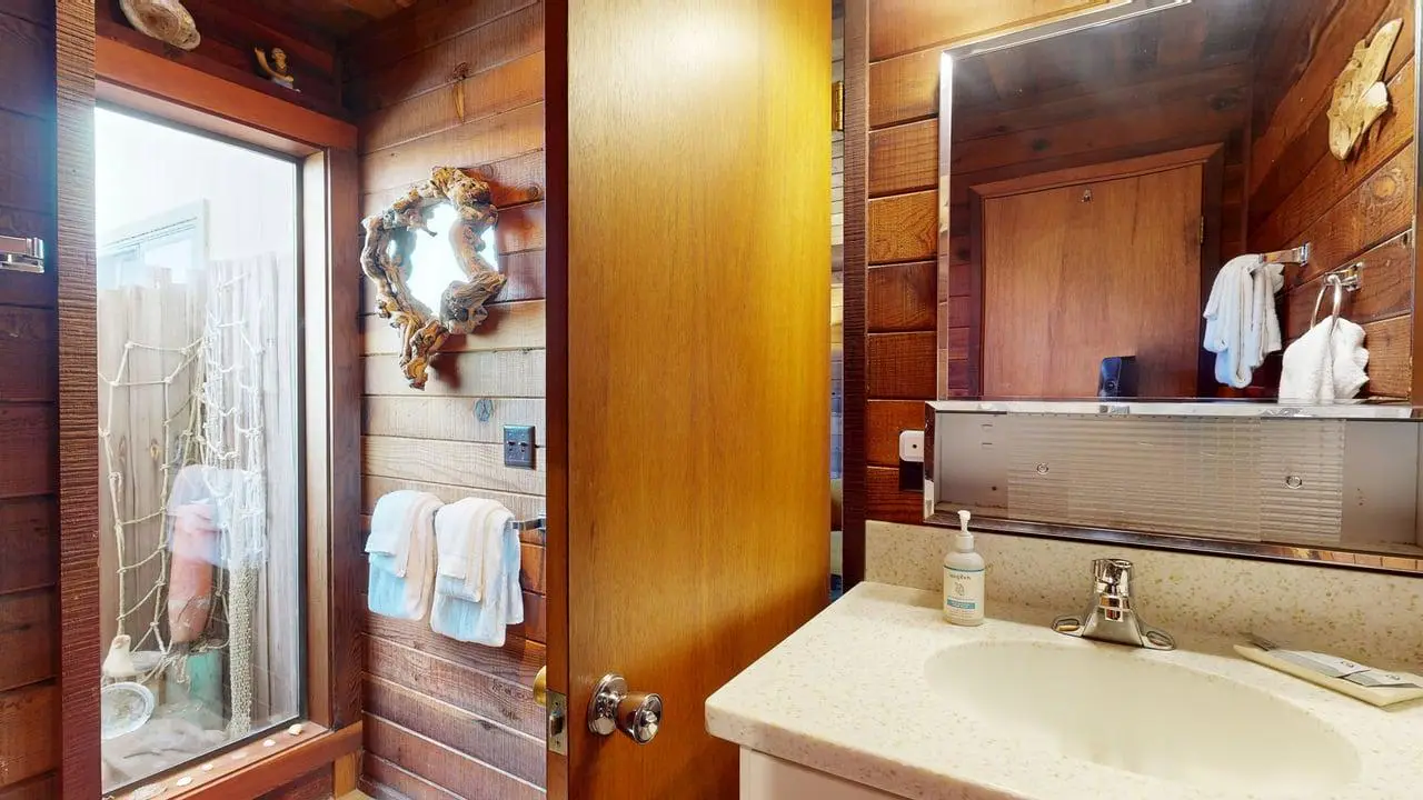 Tideaway Private Hot Tub and Expansive Ocean View