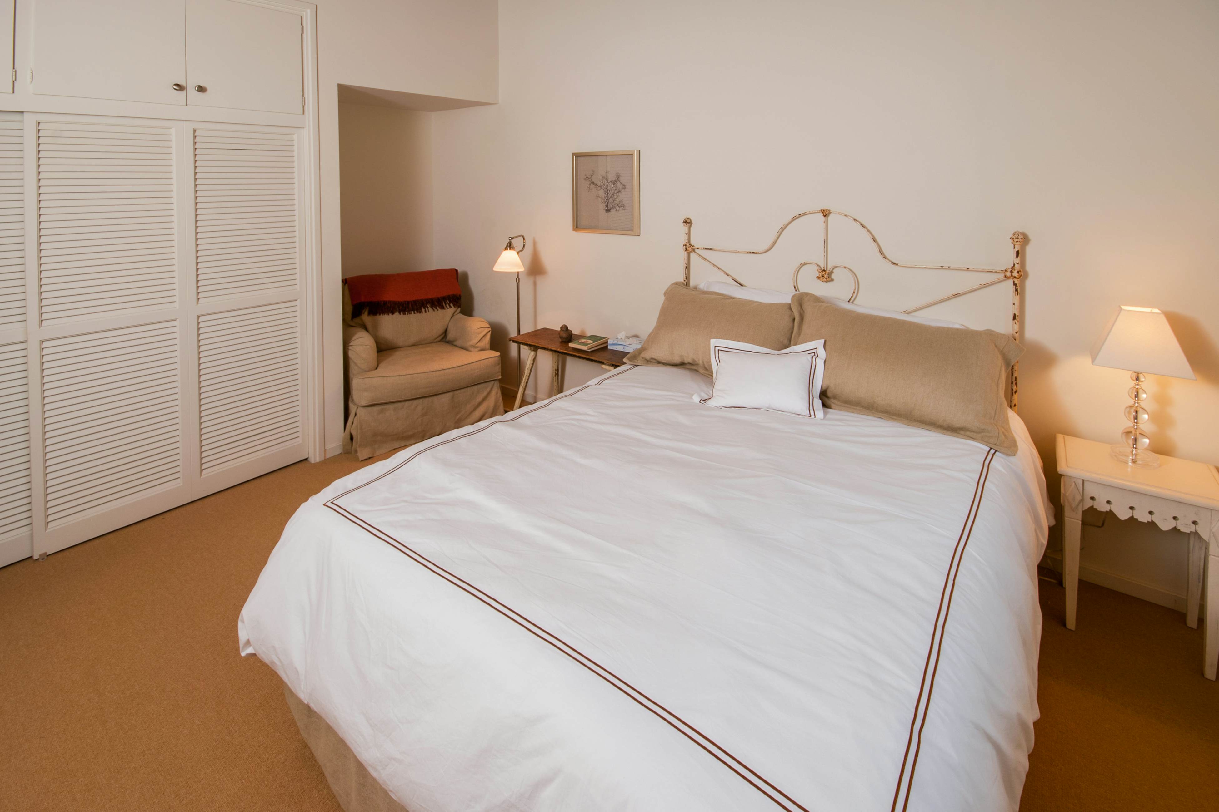 Coastal Bliss: Private Hot Tub, Ocean Views, Pets