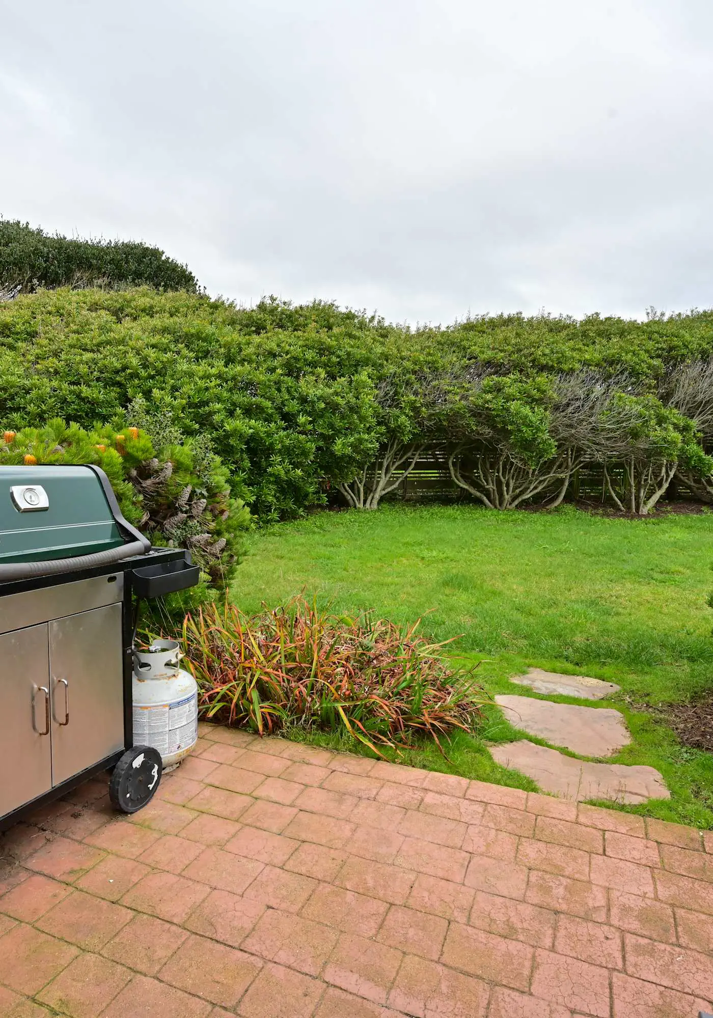 Coastal Bliss - Private Hot Tub, Ocean Views, Pets