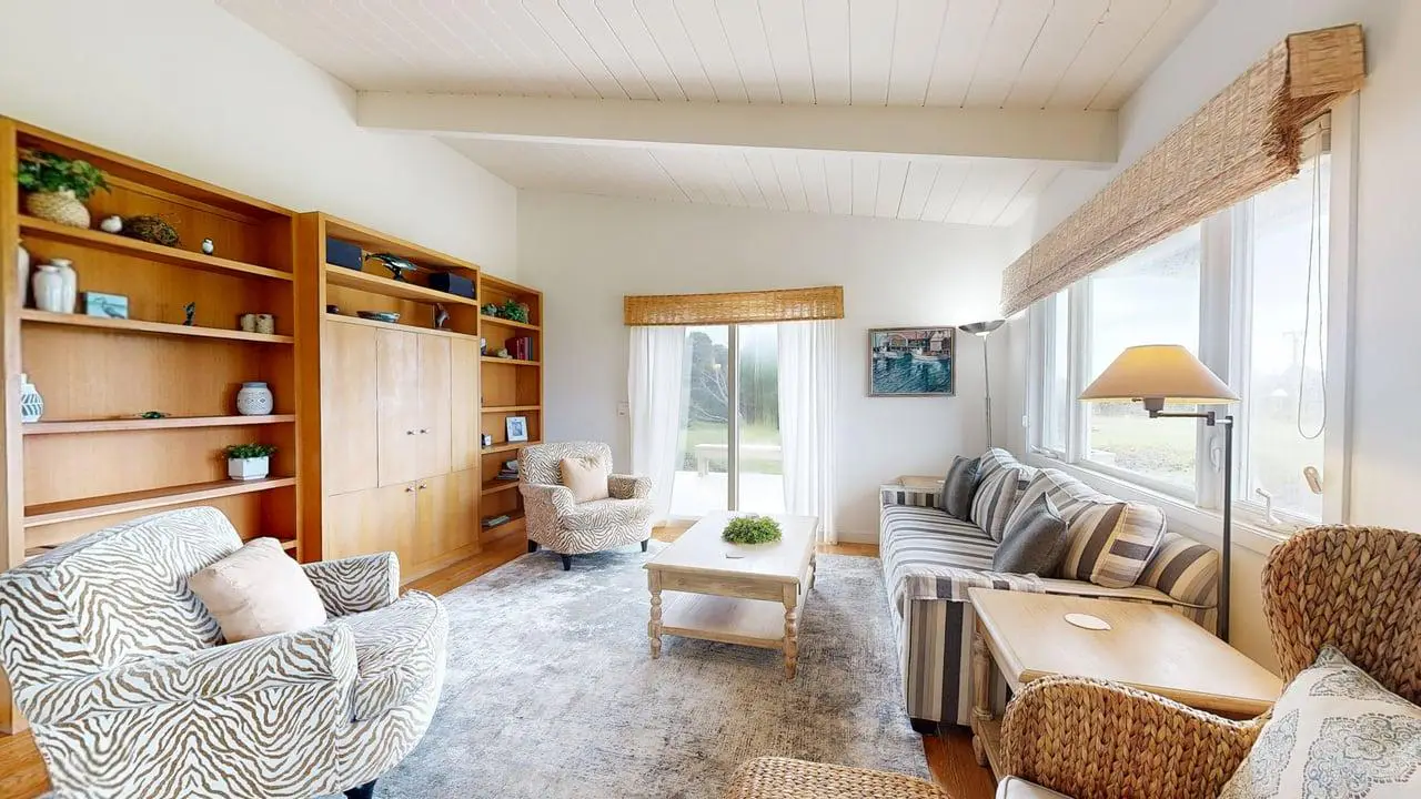 Coastal Bliss - Private Hot Tub, Ocean Views, Pets