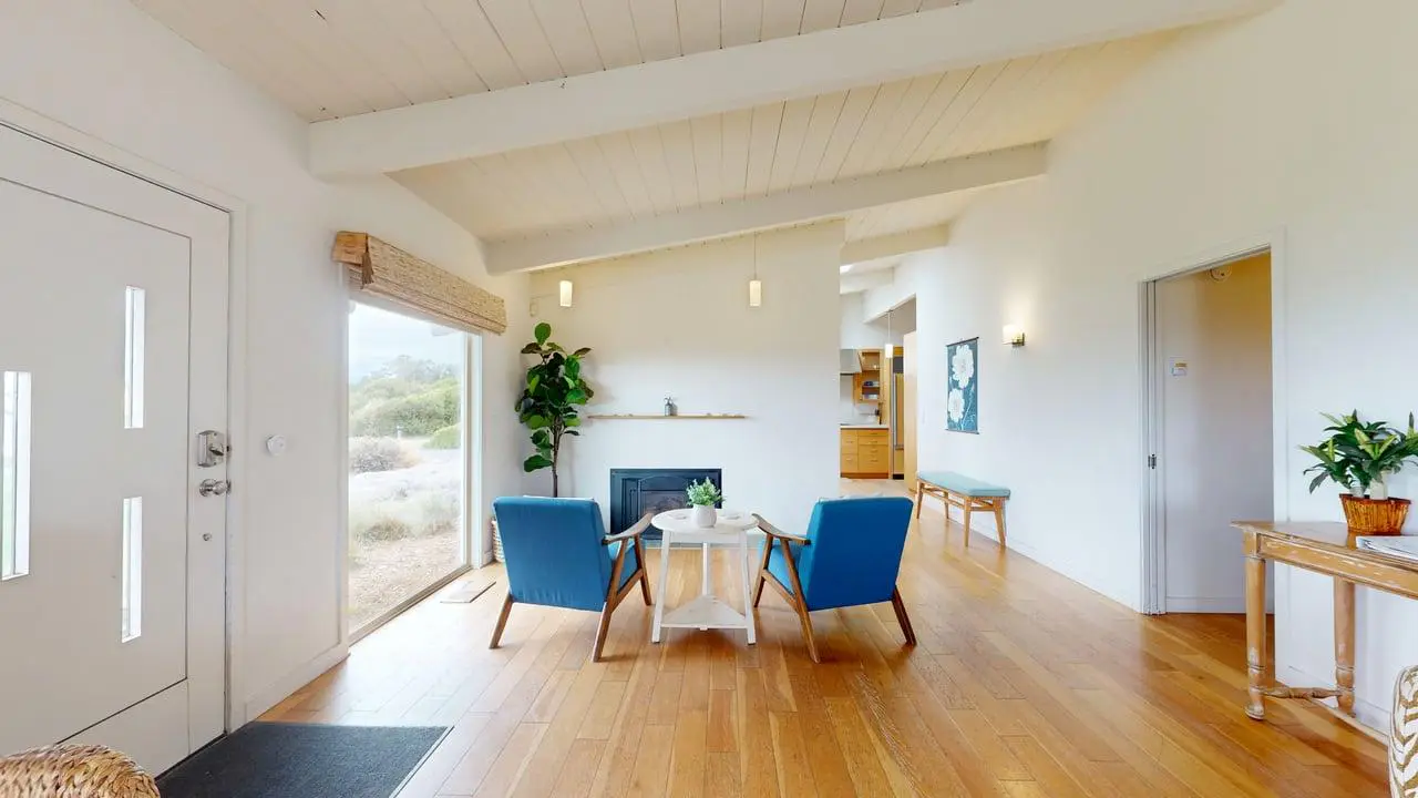 Coastal Bliss - Private Hot Tub, Ocean Views, Pets