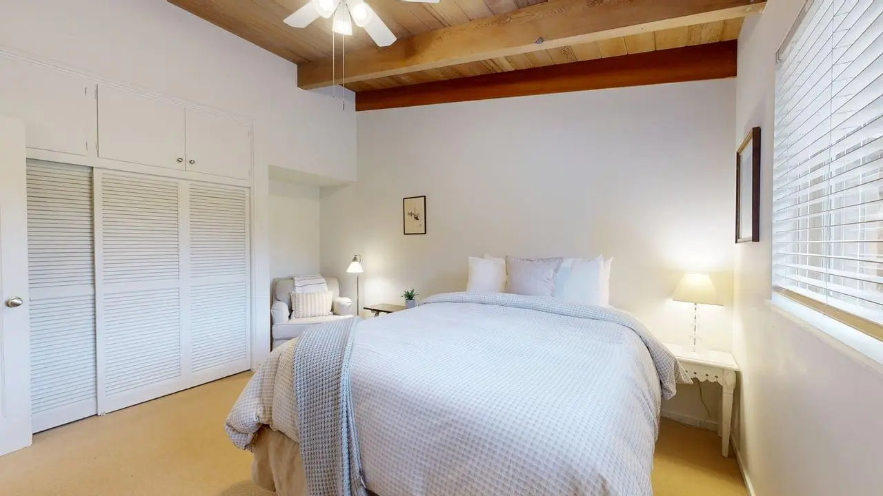 Coastal Bliss - Private Hot Tub, Ocean Views, Pets