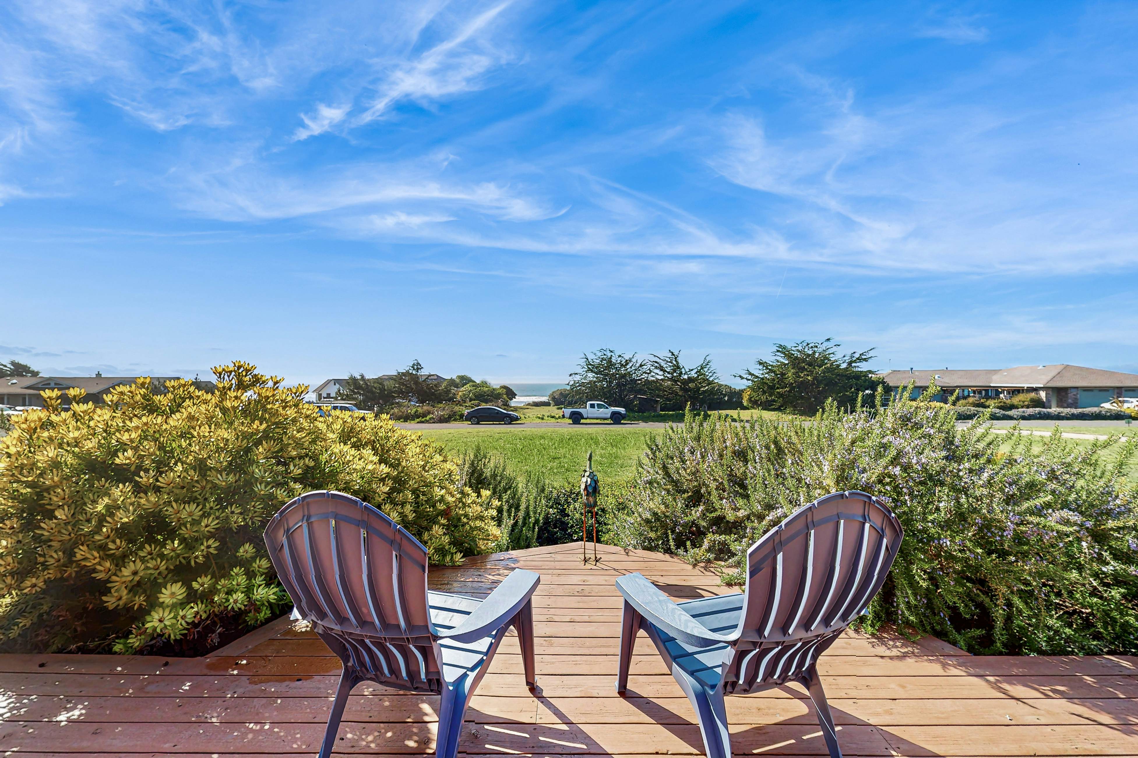 Large Luxury Home - Ocean View, Hot tub, Game Room