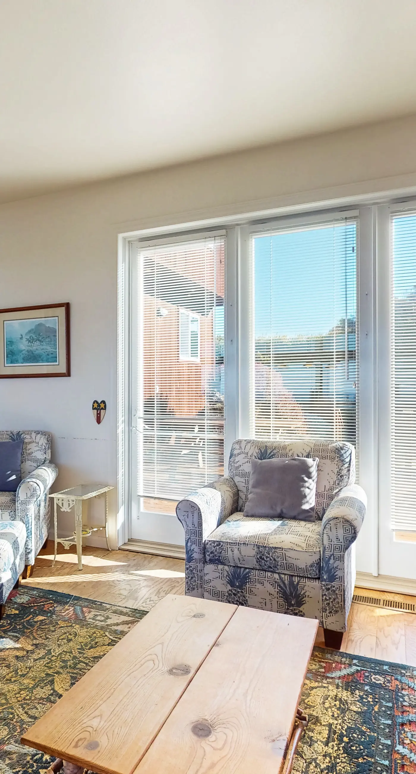 Gorgeous Waterfront home with easy Beach Access