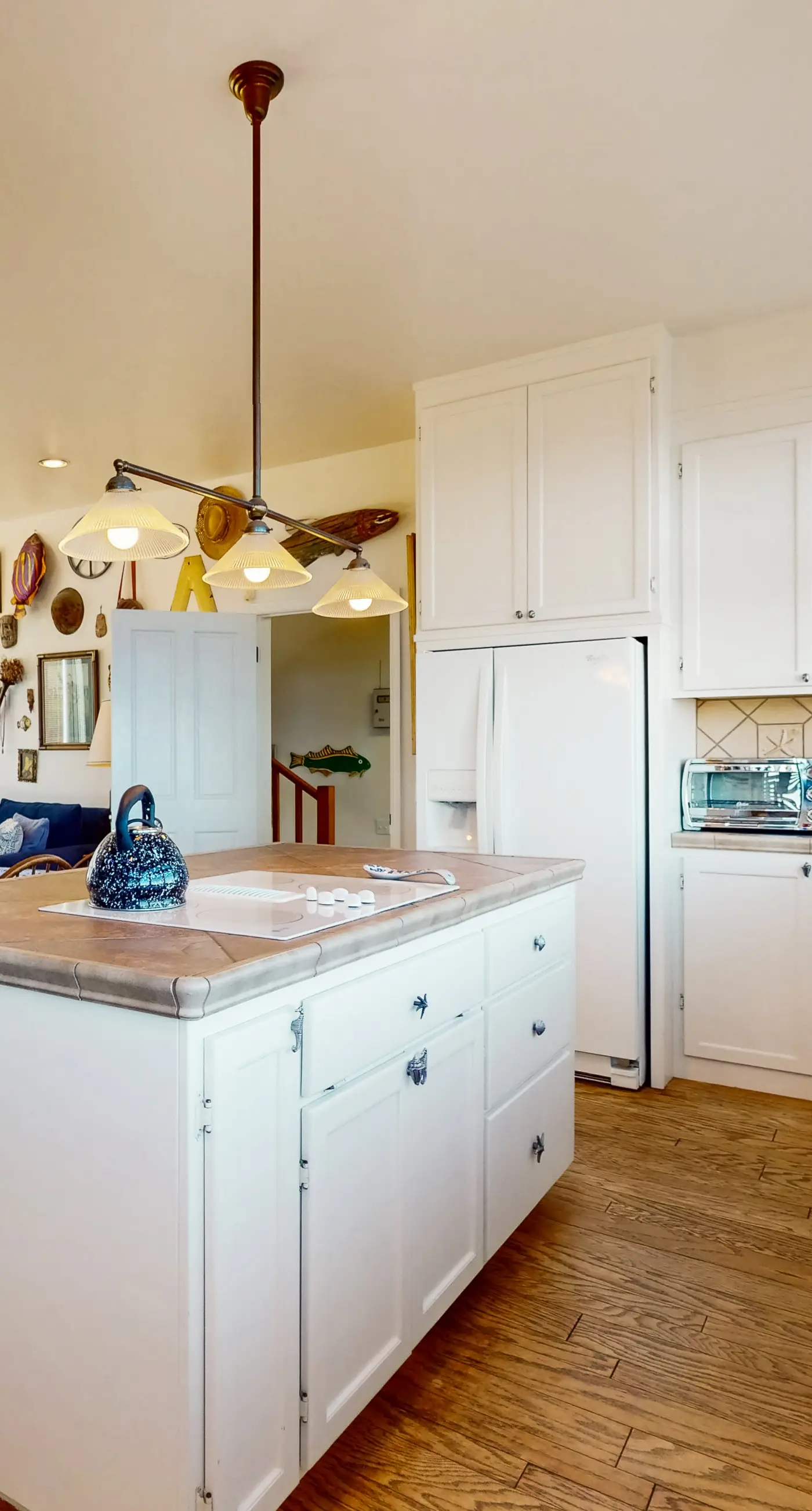 Gorgeous Waterfront home with easy Beach Access