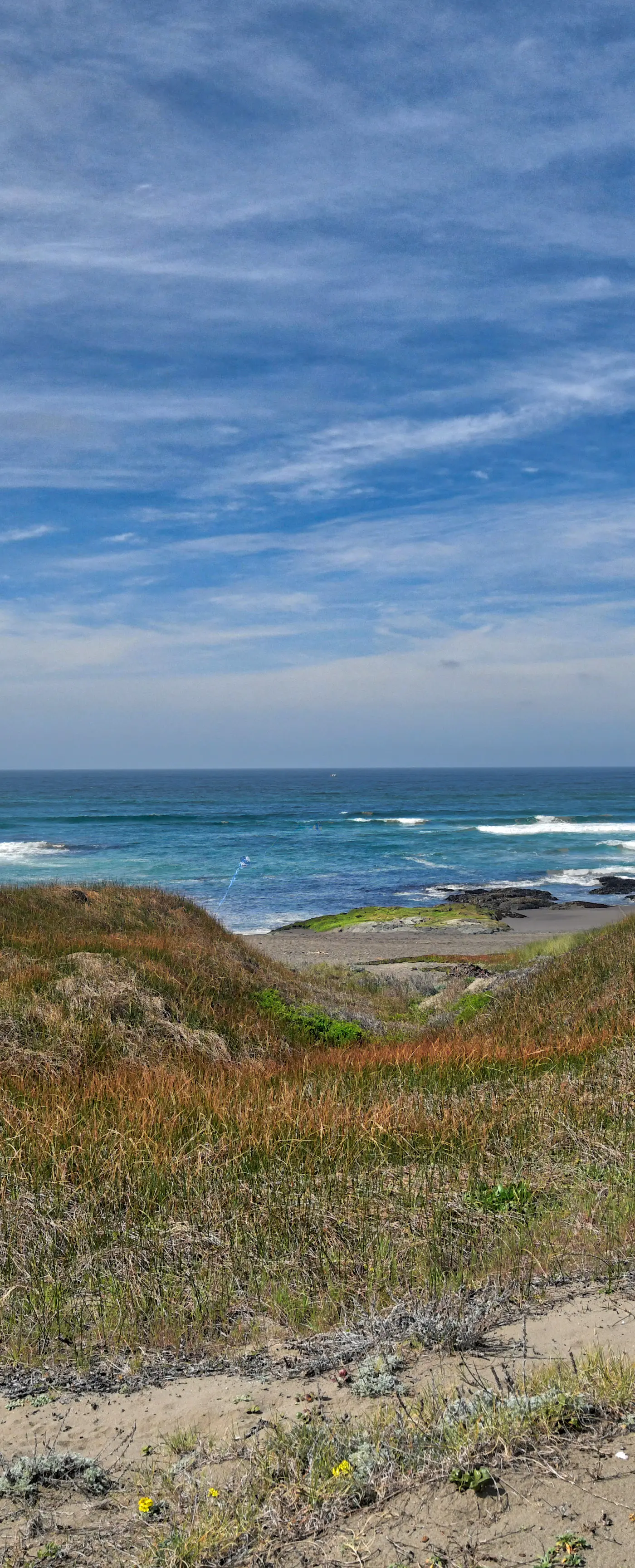 Gorgeous Waterfront home with easy Beach Access