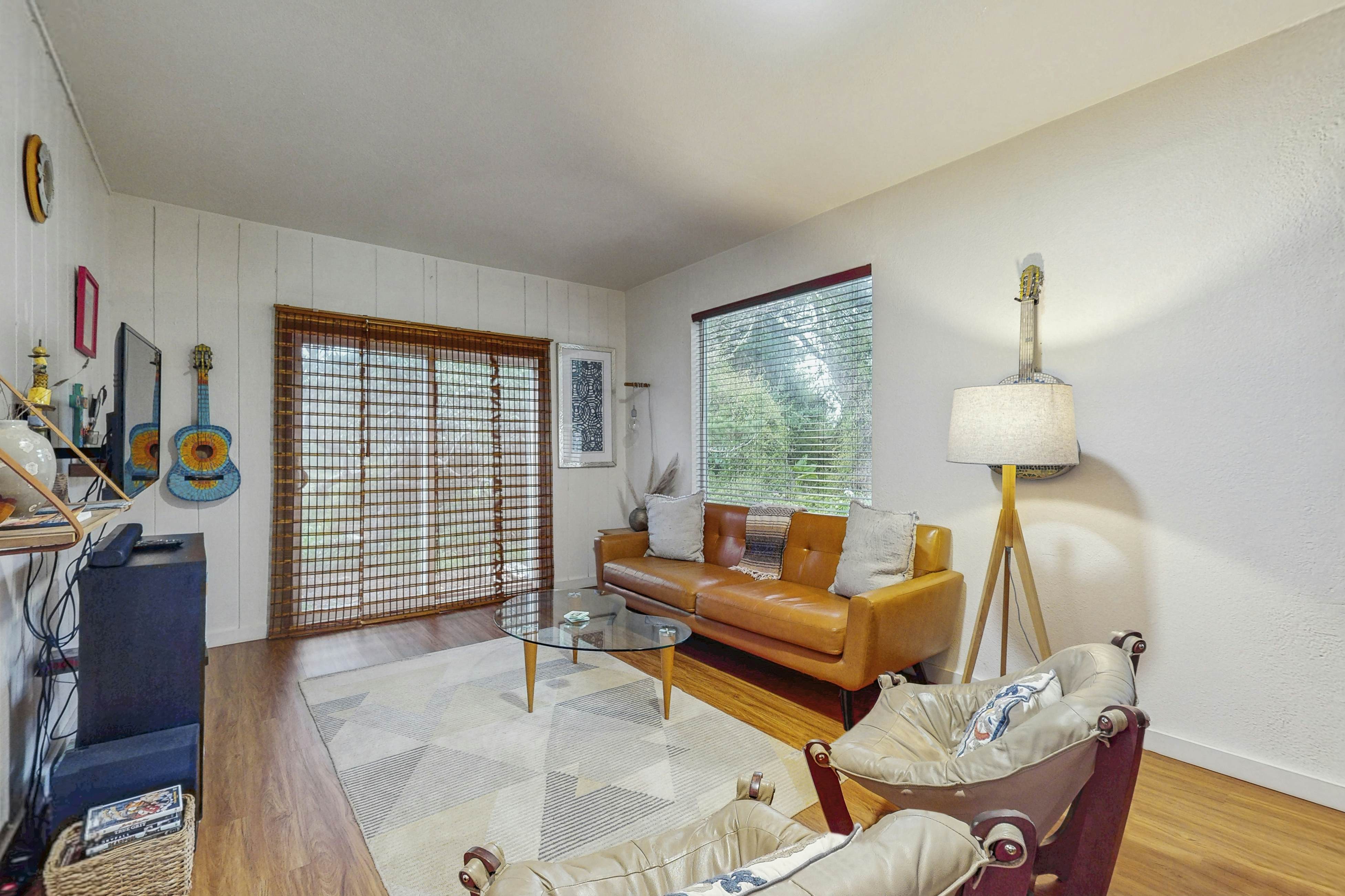 Charming Pet Friendly Cottage with Hot Tub