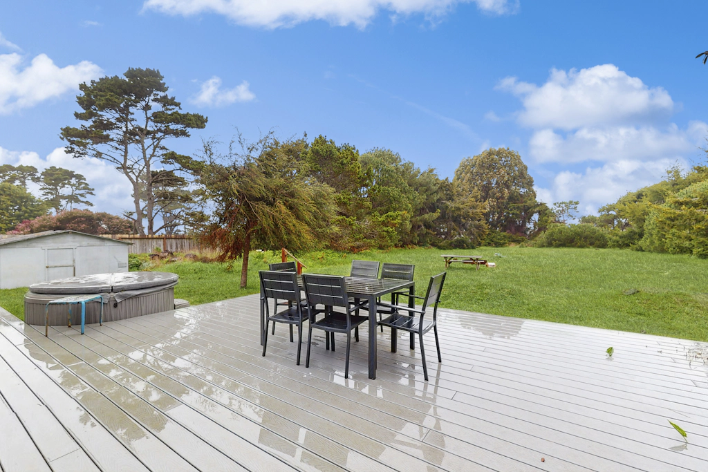 Charming Pet Friendly Cottage with Hot Tub