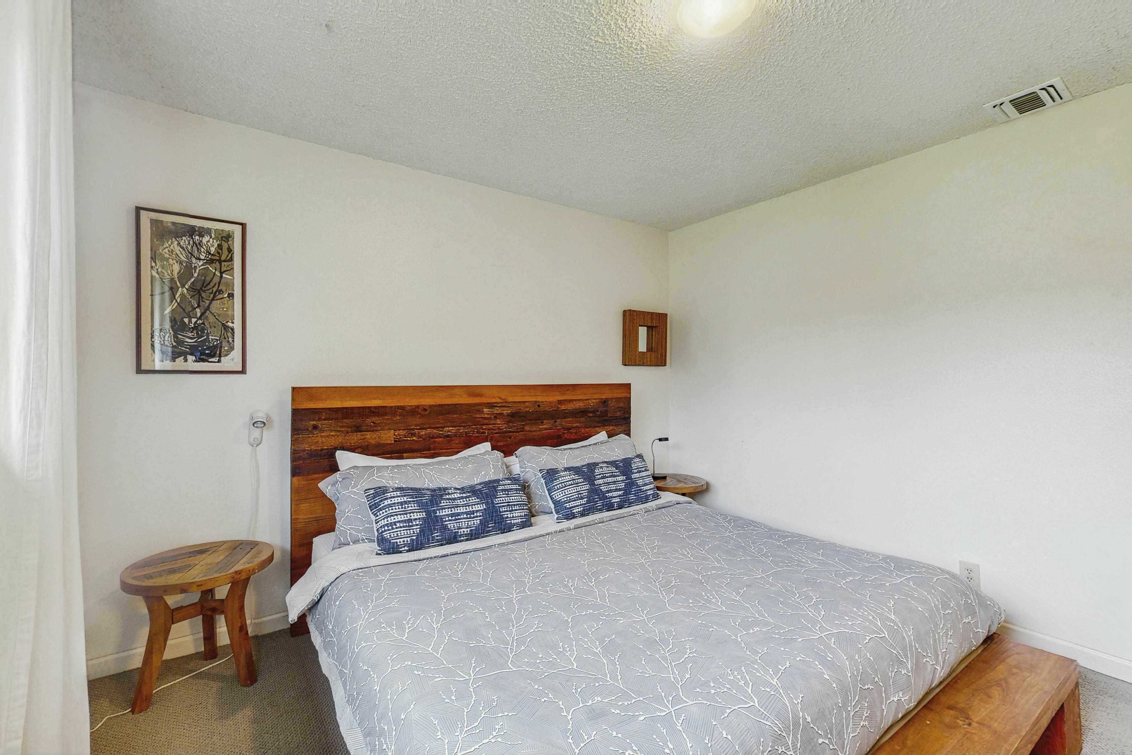 Charming Pet Friendly Cottage with Hot Tub