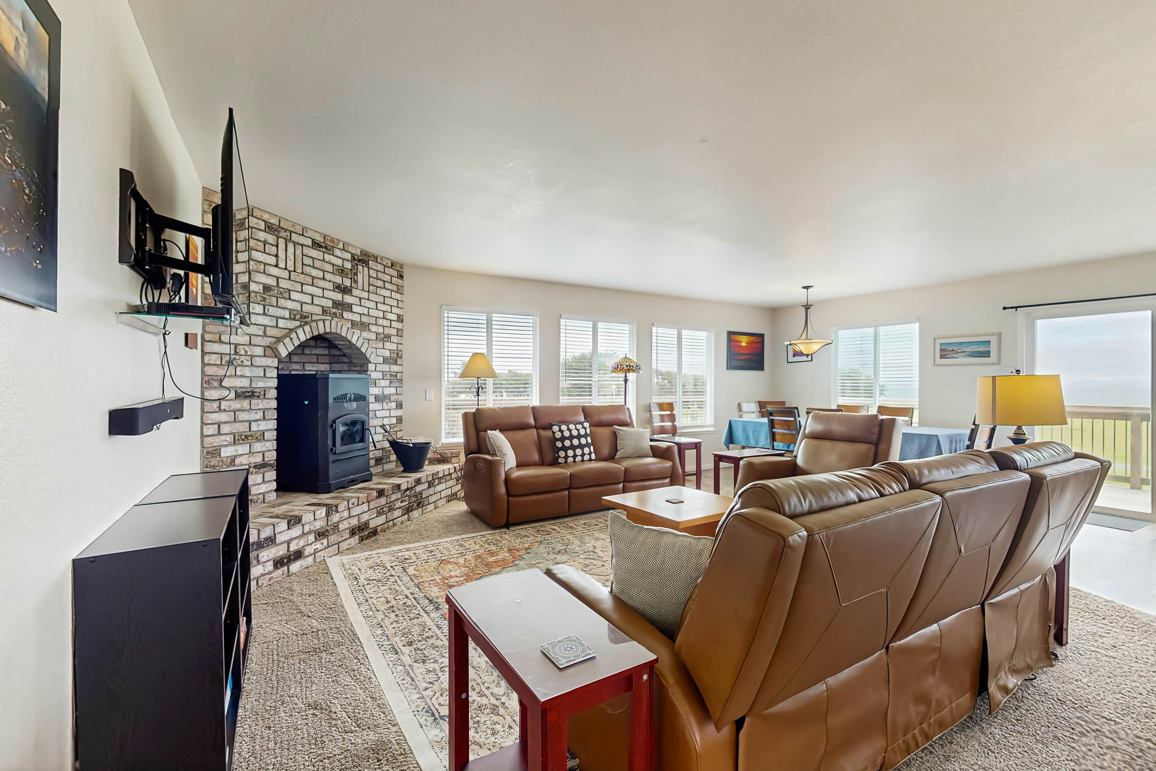 Dog Friendly Oceanfront Home with Hot Tub & Views