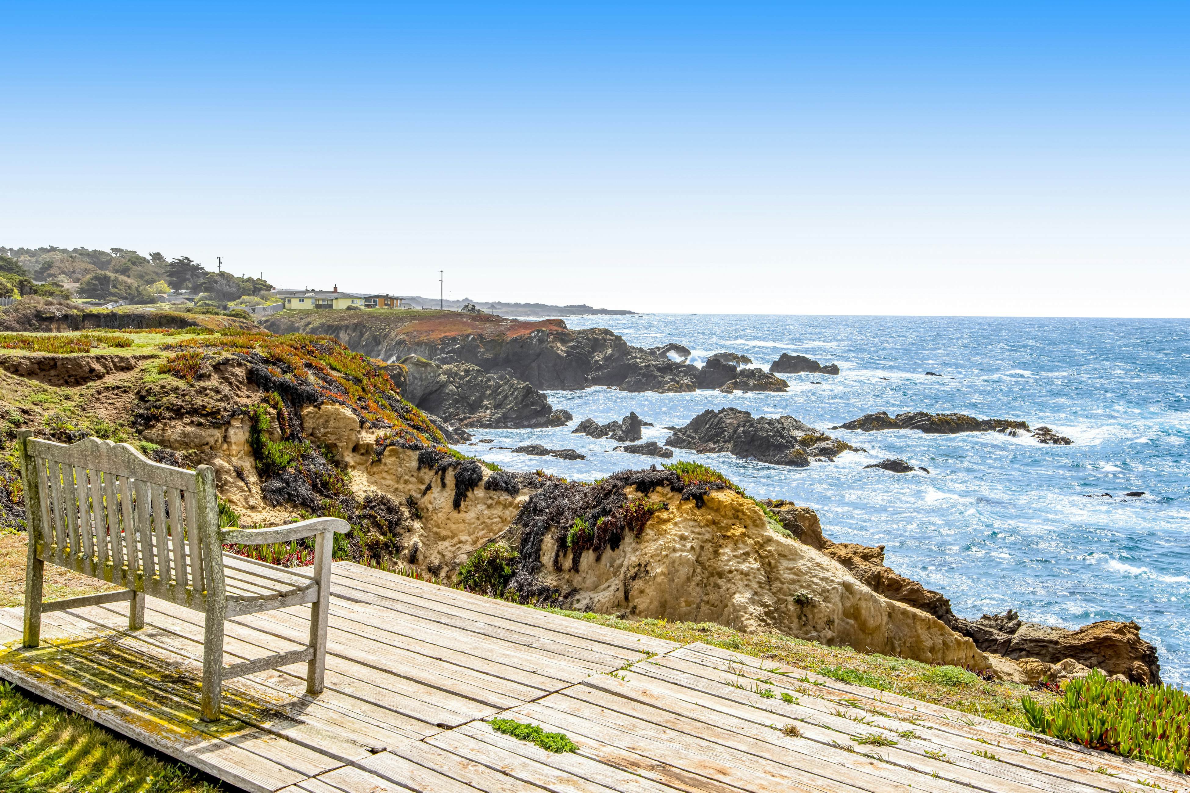 Fort Bragg Oceanfront Home - Hot Tub & Game Room