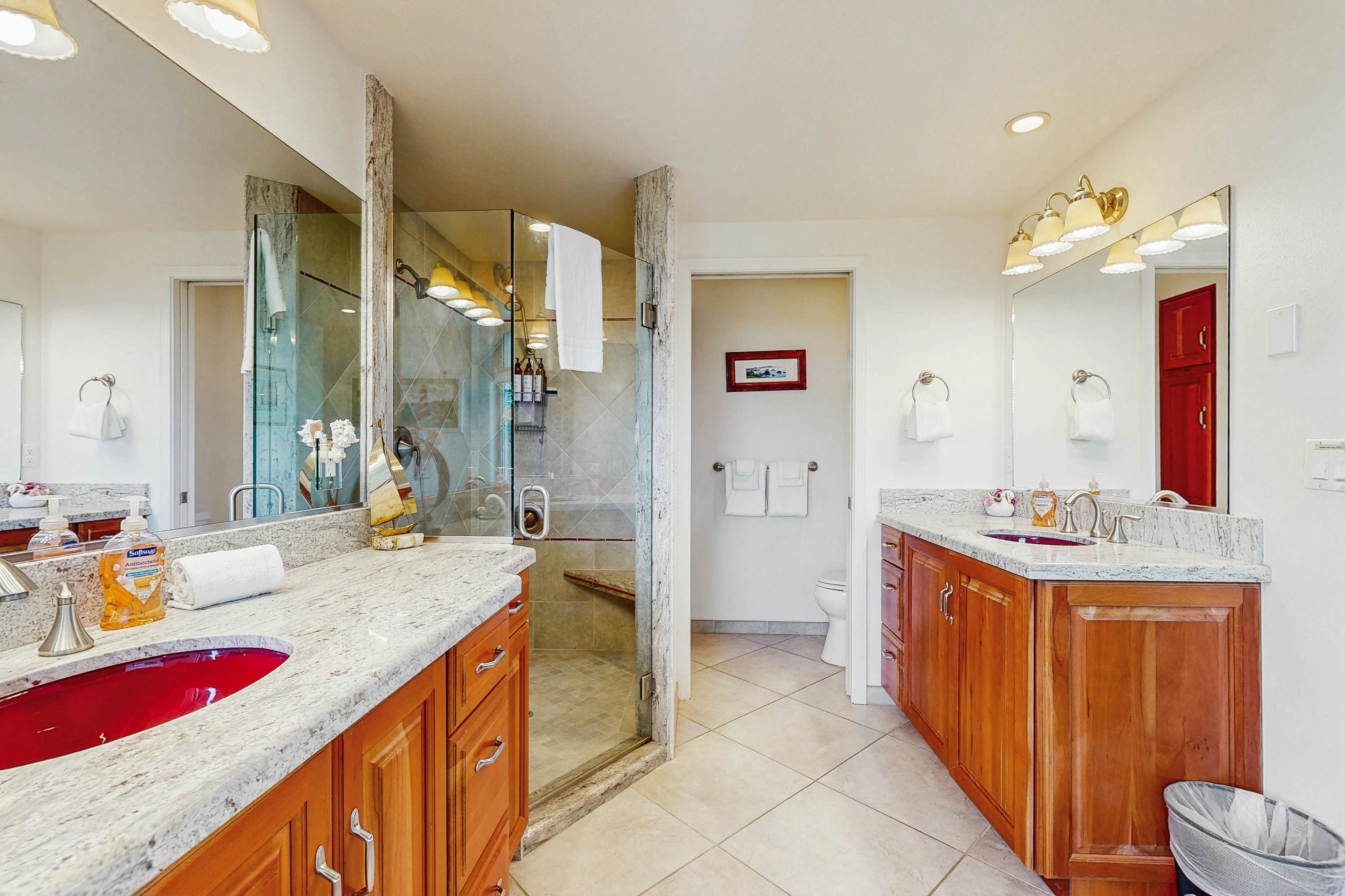 Oceanfront Home on the Bluffs with Hot Tub