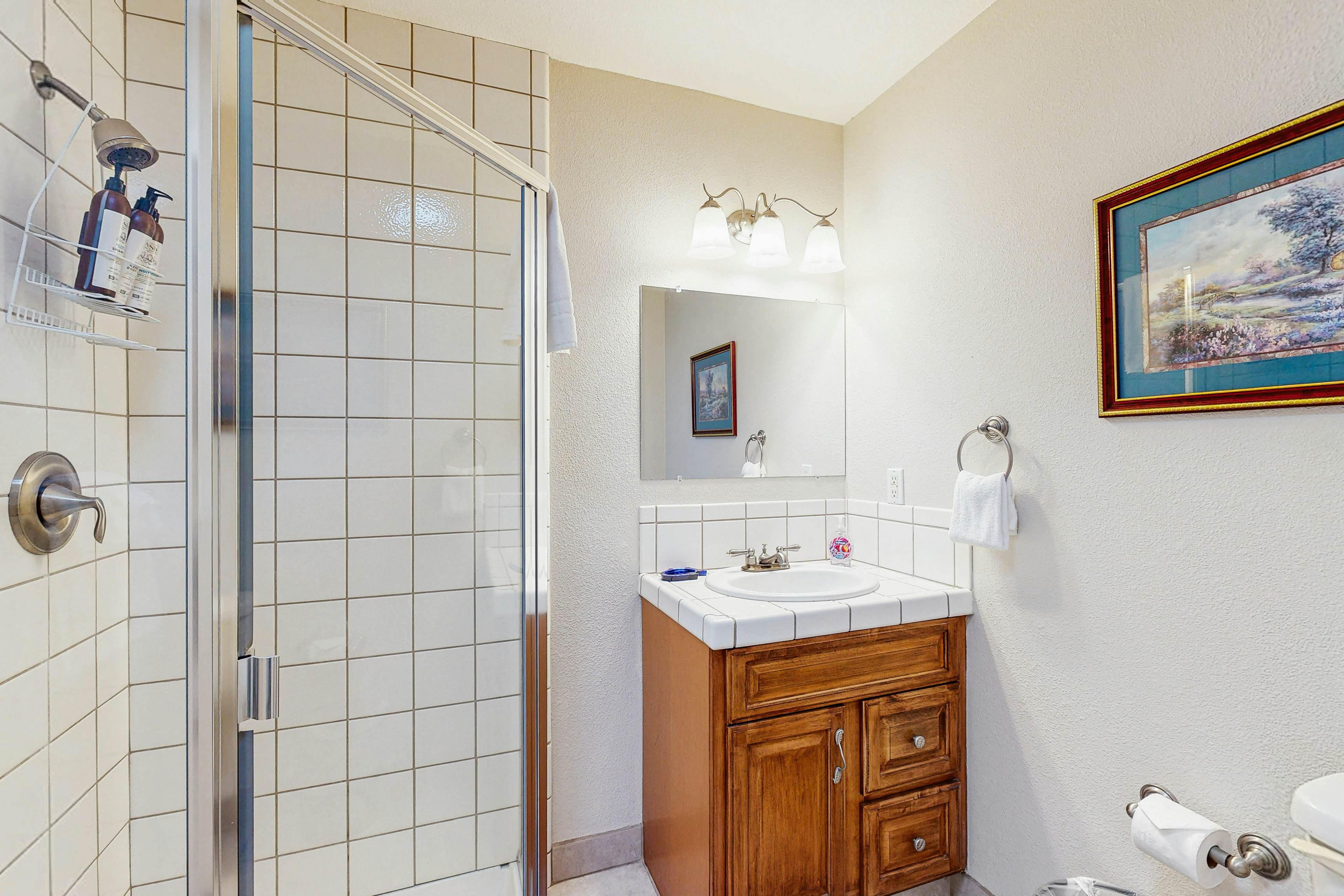 Oceanfront Home on the Bluffs with Hot Tub