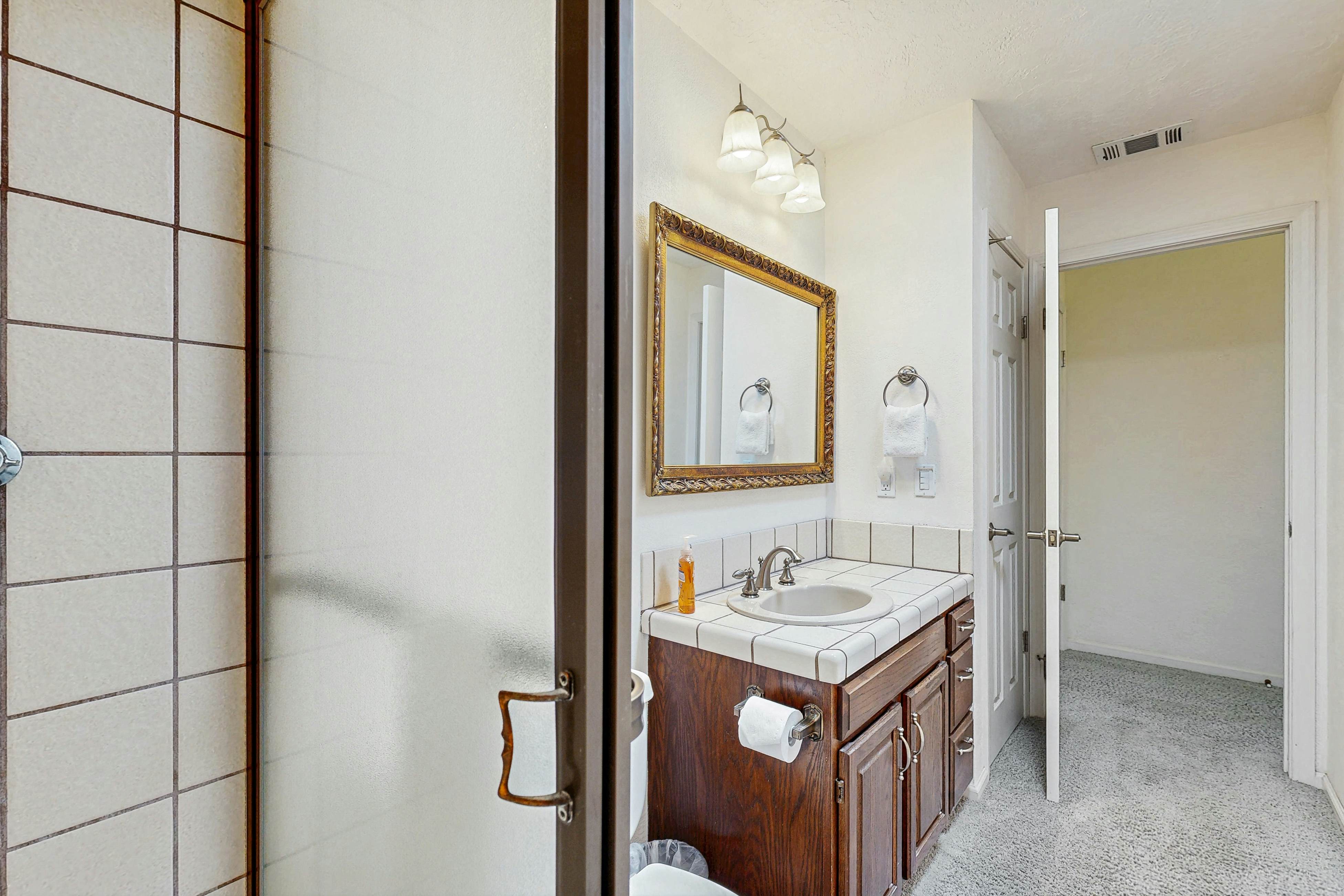 Oceanfront Home on the Bluffs with Hot Tub