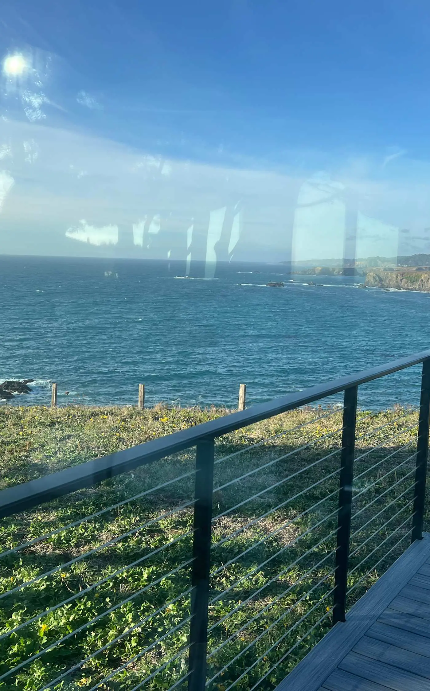 Ocean views with Abundant Wildlife and Hot Tub