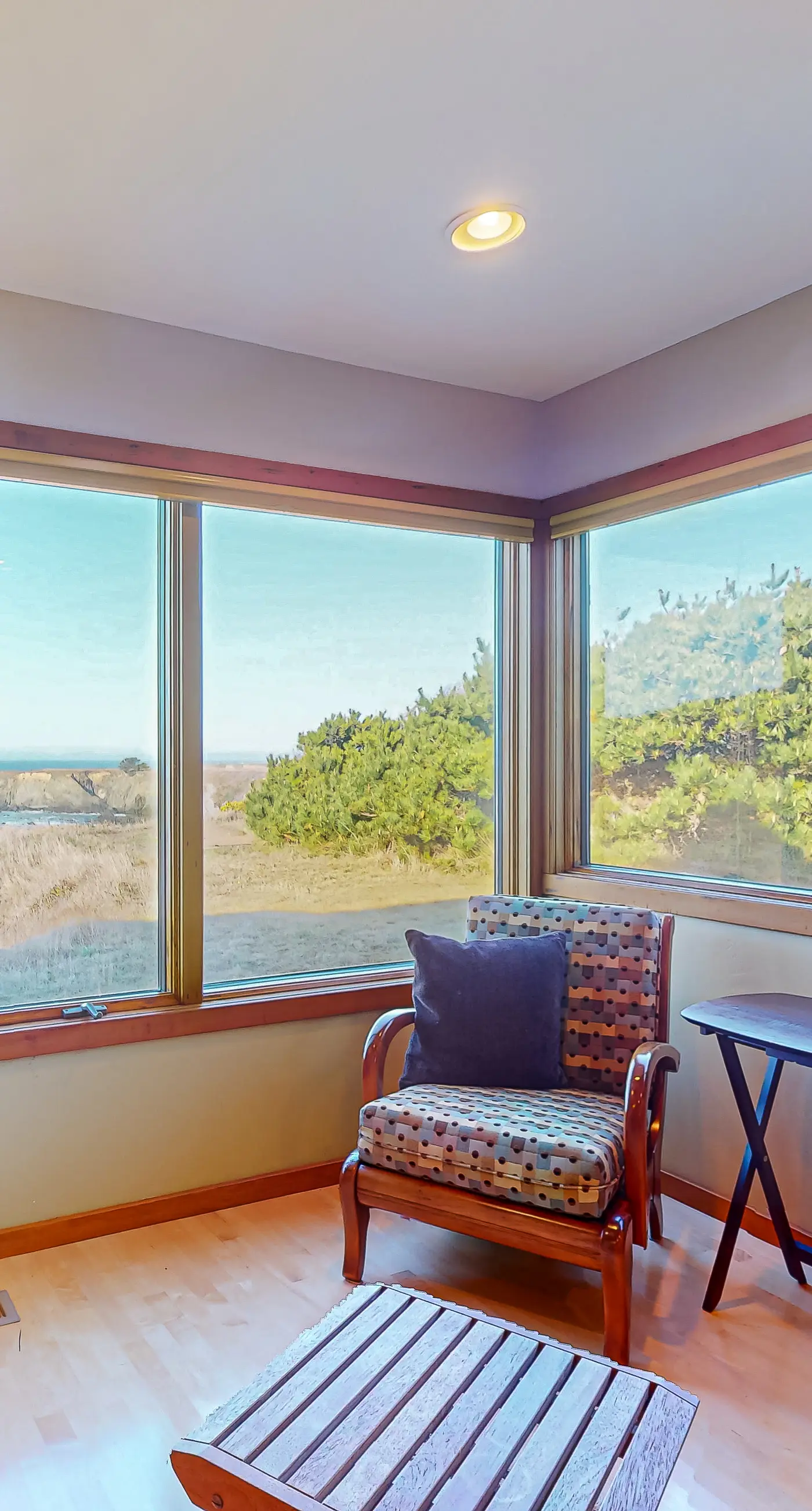 Oceanfront Retreat Close to Activities & the Beach
