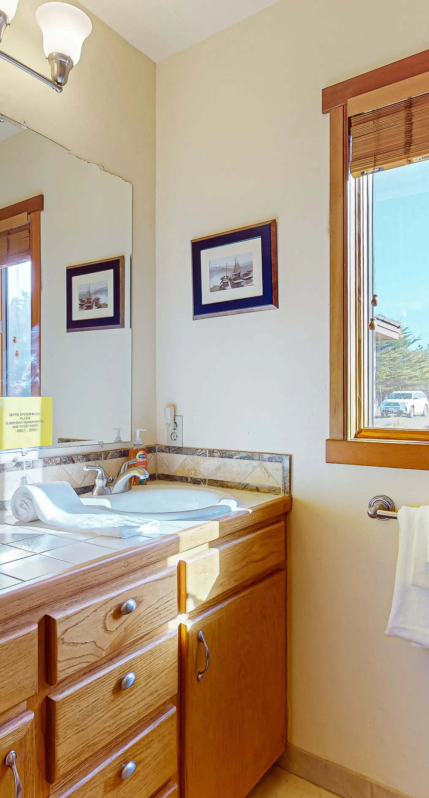 Oceanfront Retreat Close to Activities & the Beach
