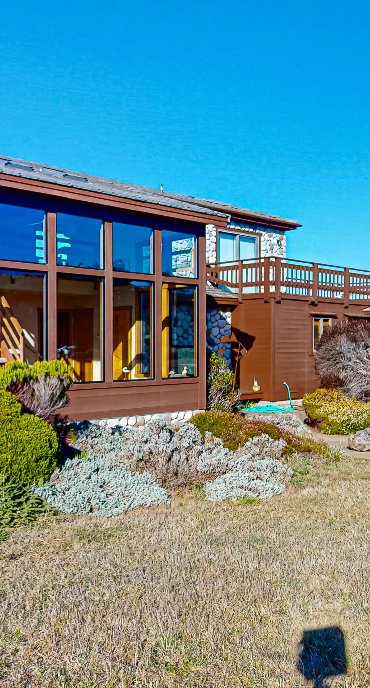 Oceanfront Retreat Close to Activities & the Beach