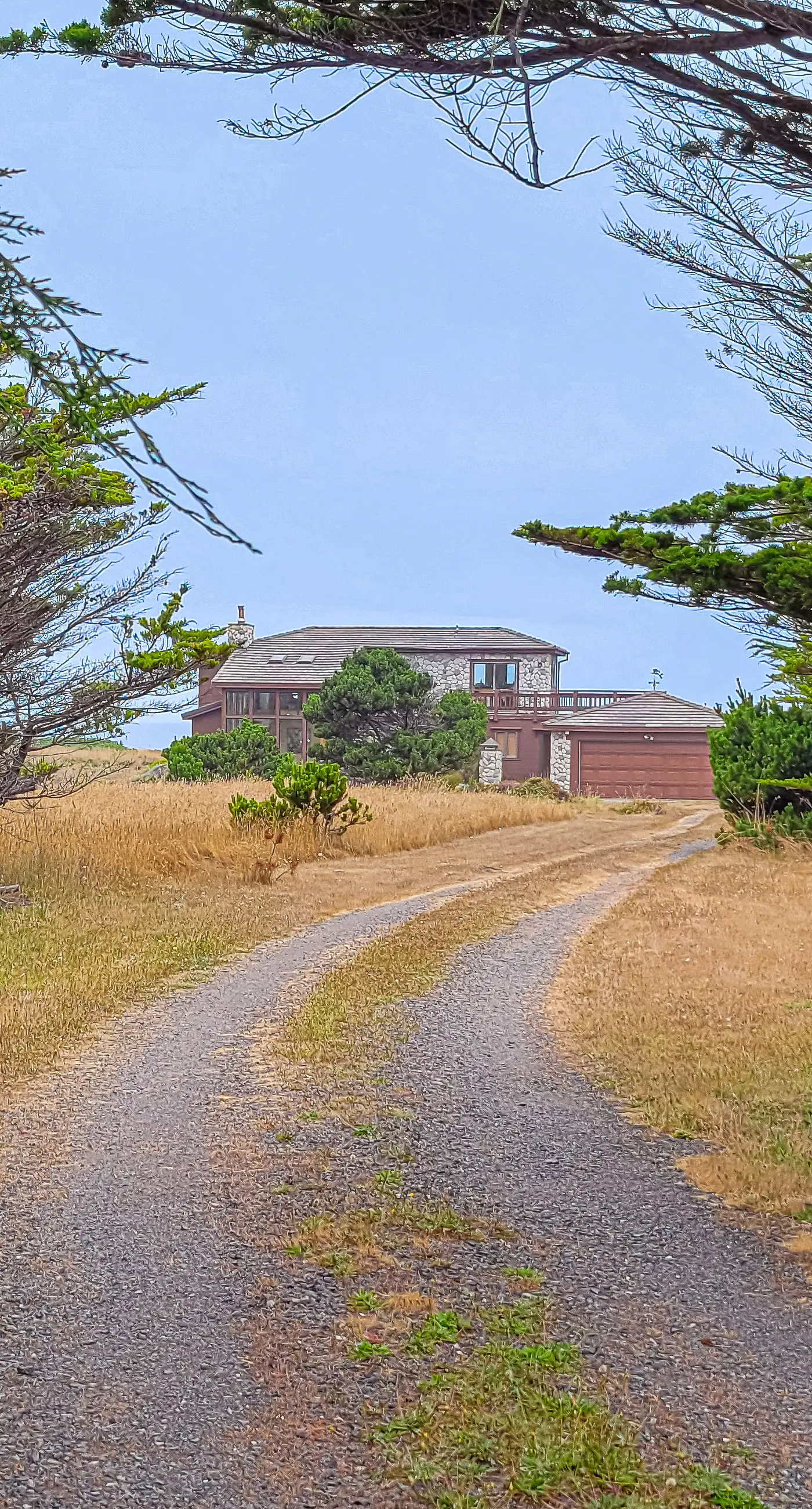 Oceanfront Retreat Close to Activities & the Beach
