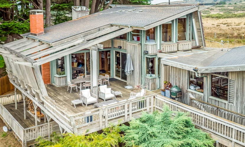 Oceanfront Elk House Bluff View, Deck, Near beach