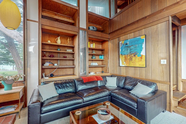 Oceanfront Elk House Bluff View, Deck, Near beach